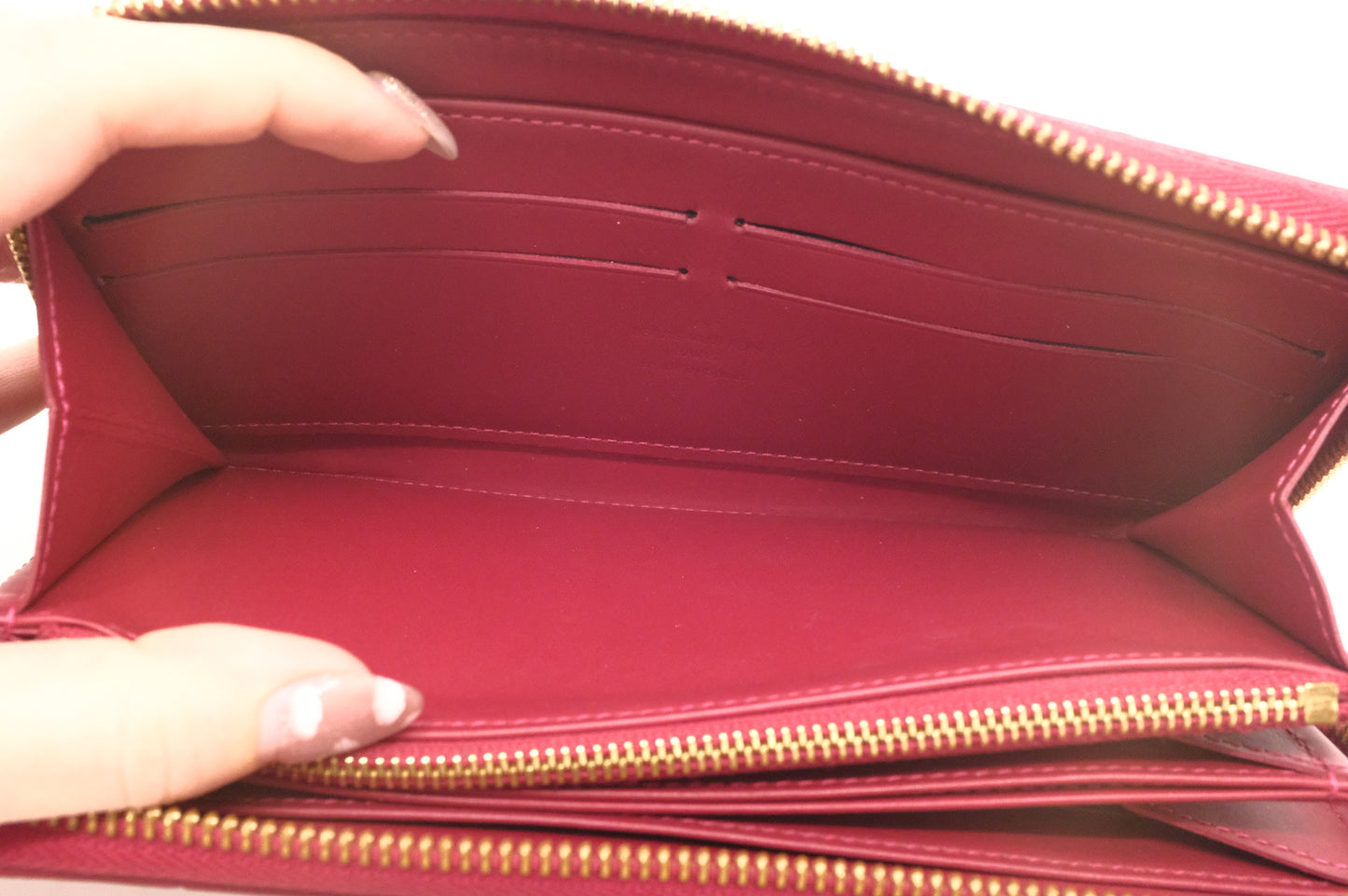 Louis Vuitton Zippy Long Wallet in Red Vernis Leather