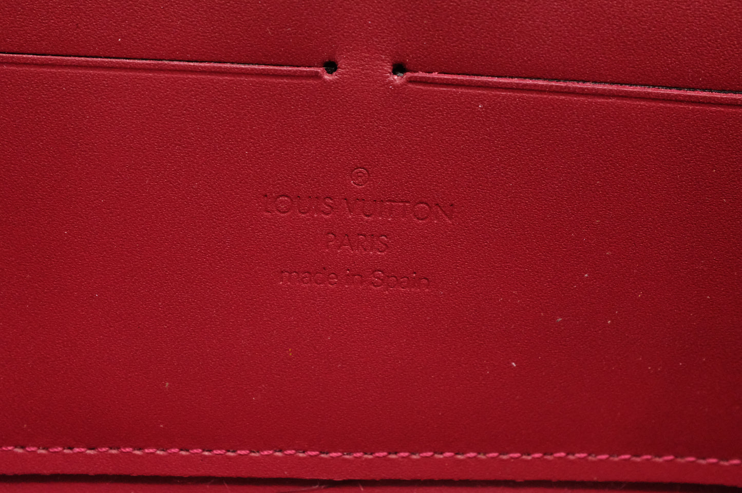 Louis Vuitton Zippy Long Wallet in Red Vernis Leather