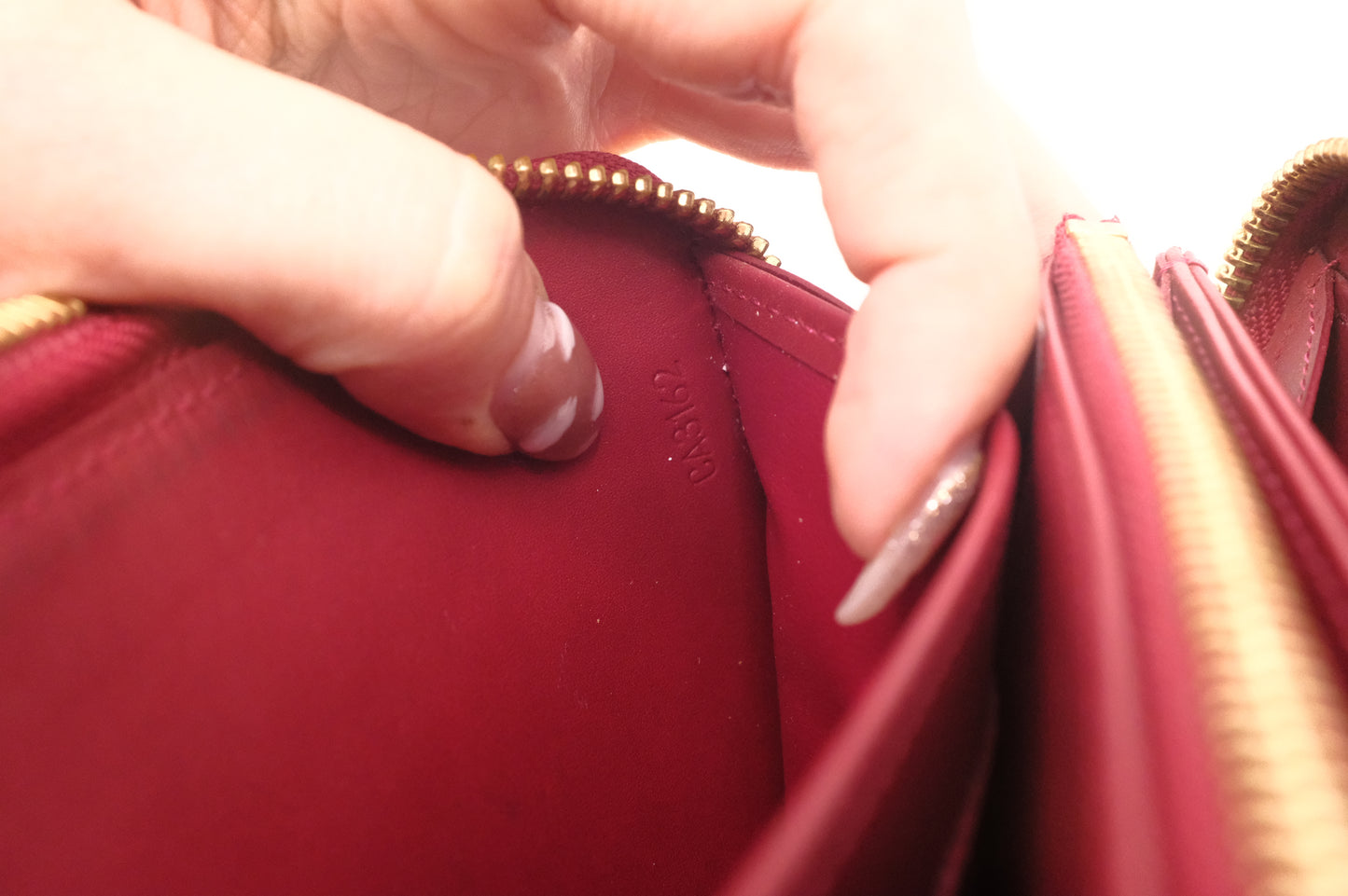Louis Vuitton Zippy Long Wallet in Red Vernis Leather