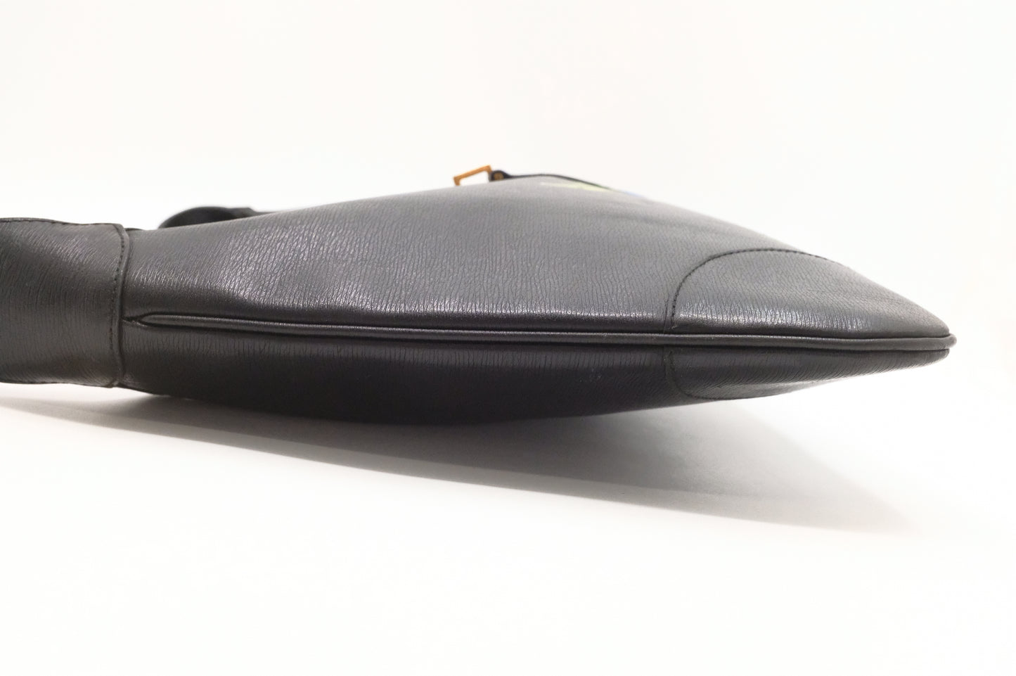Gucci Jackie Shoulder Bag in Floral Black Leather
