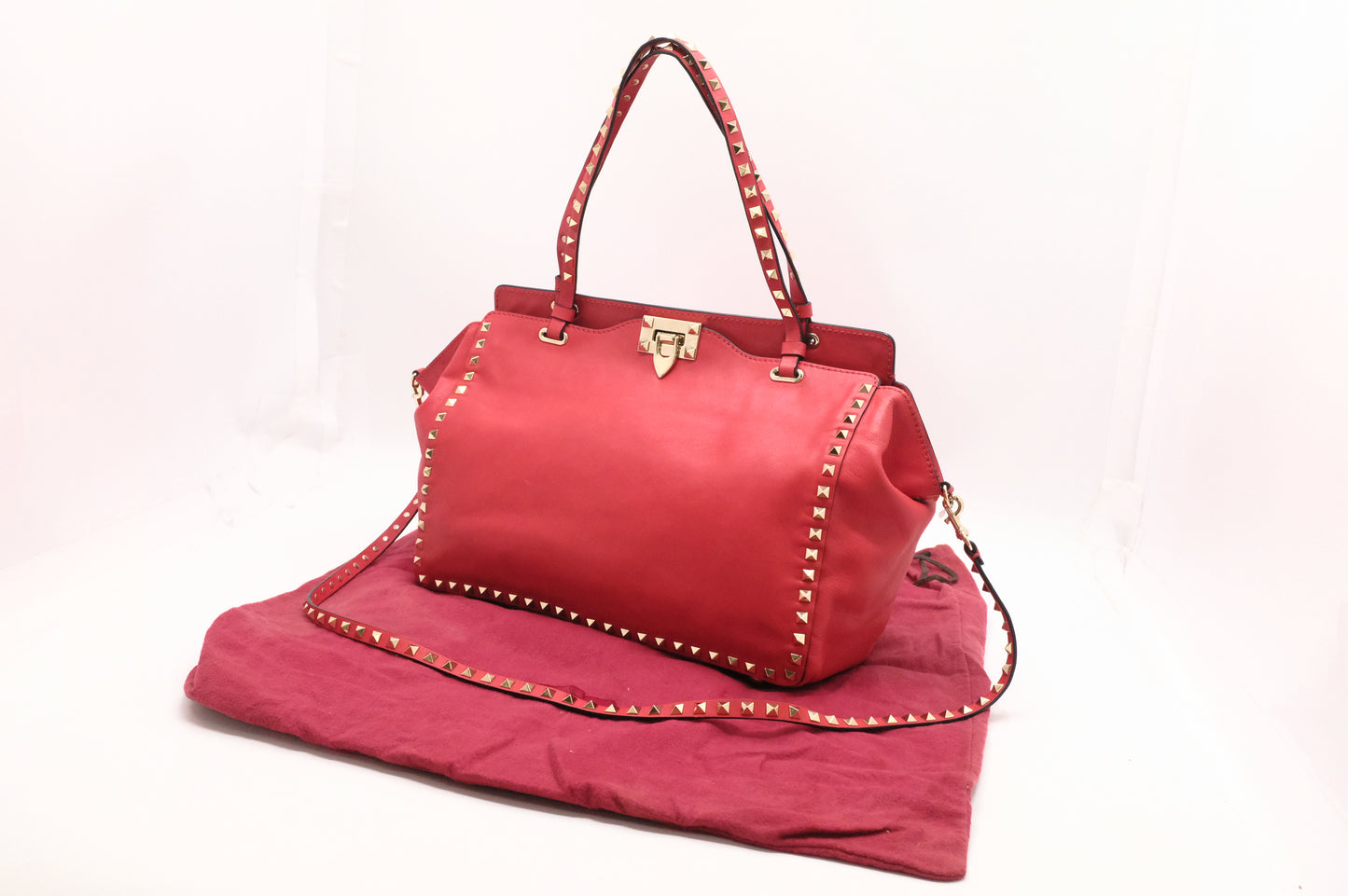 Valentino Rockstud Trapeze 2-Way Bag in Red Leather