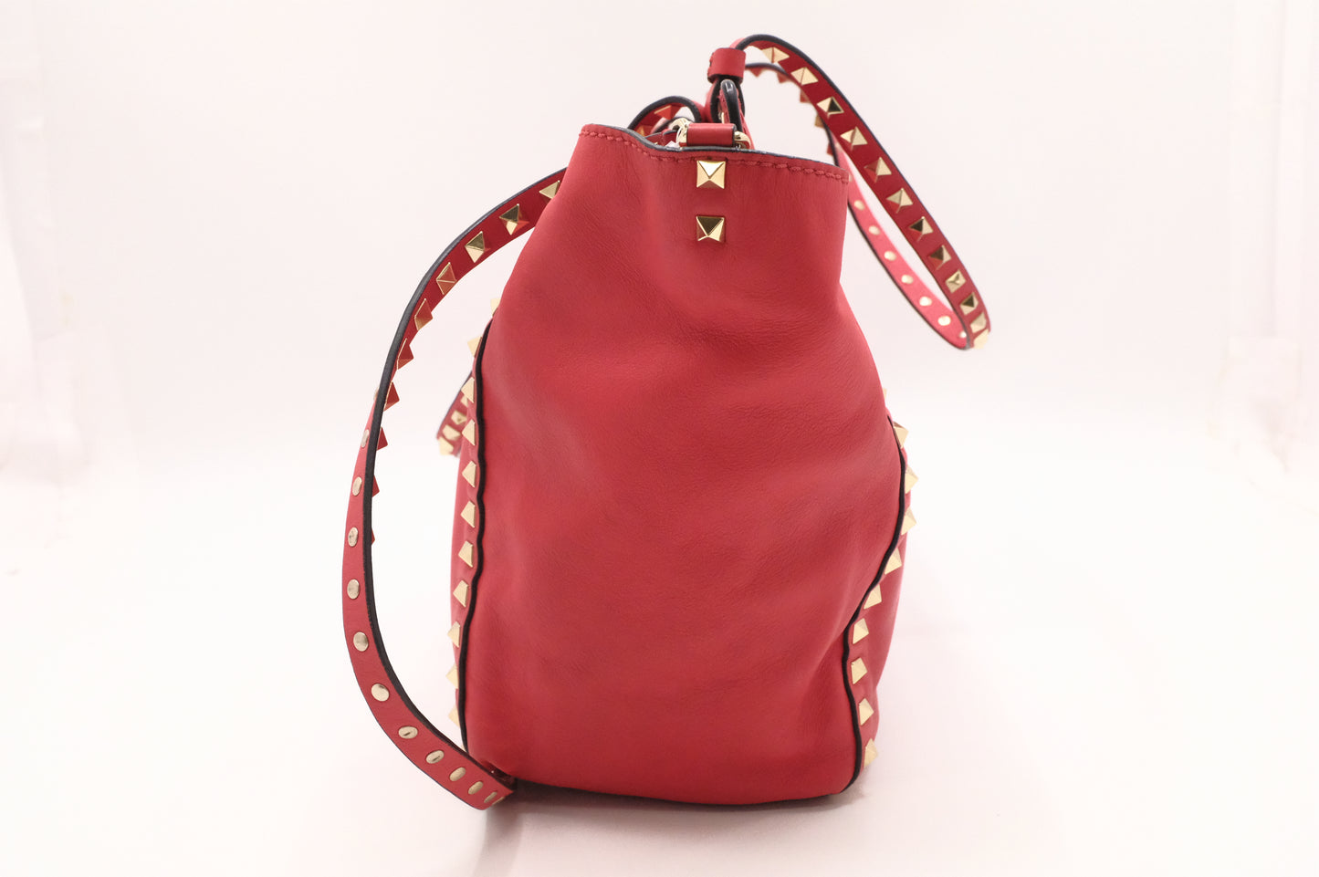 Valentino Rockstud Trapeze 2-Way Bag in Red Leather