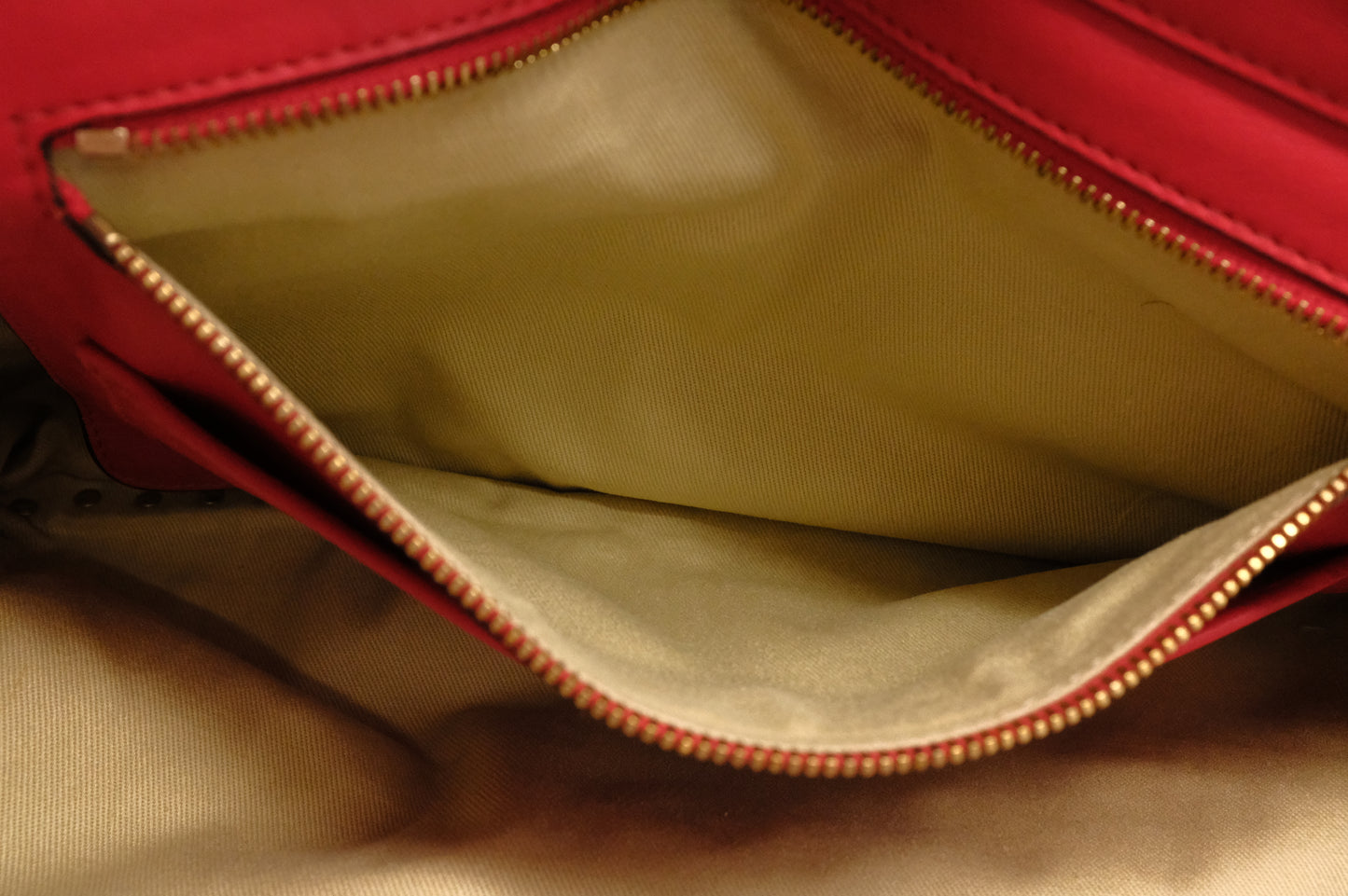 Valentino Rockstud Trapeze 2-Way Bag in Red Leather