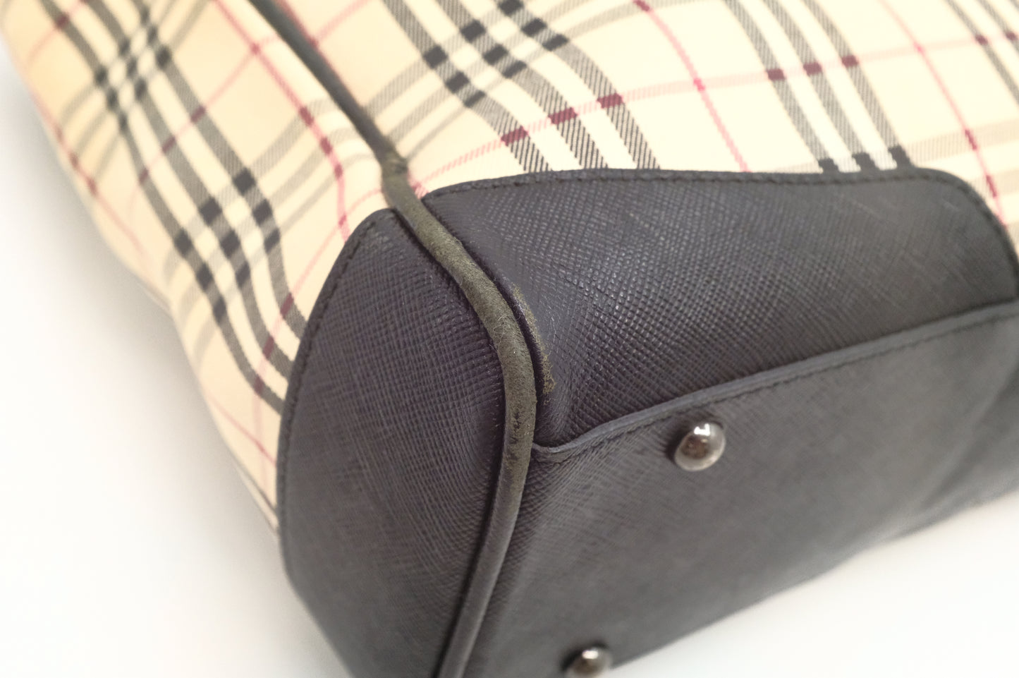 Burberry Shoulder Bag in Beige Check Canvas