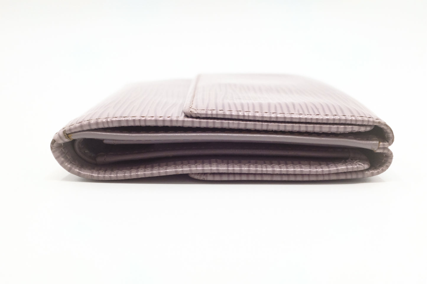 Louis Vuitton Elise Wallet in Lilac Epi Leather
