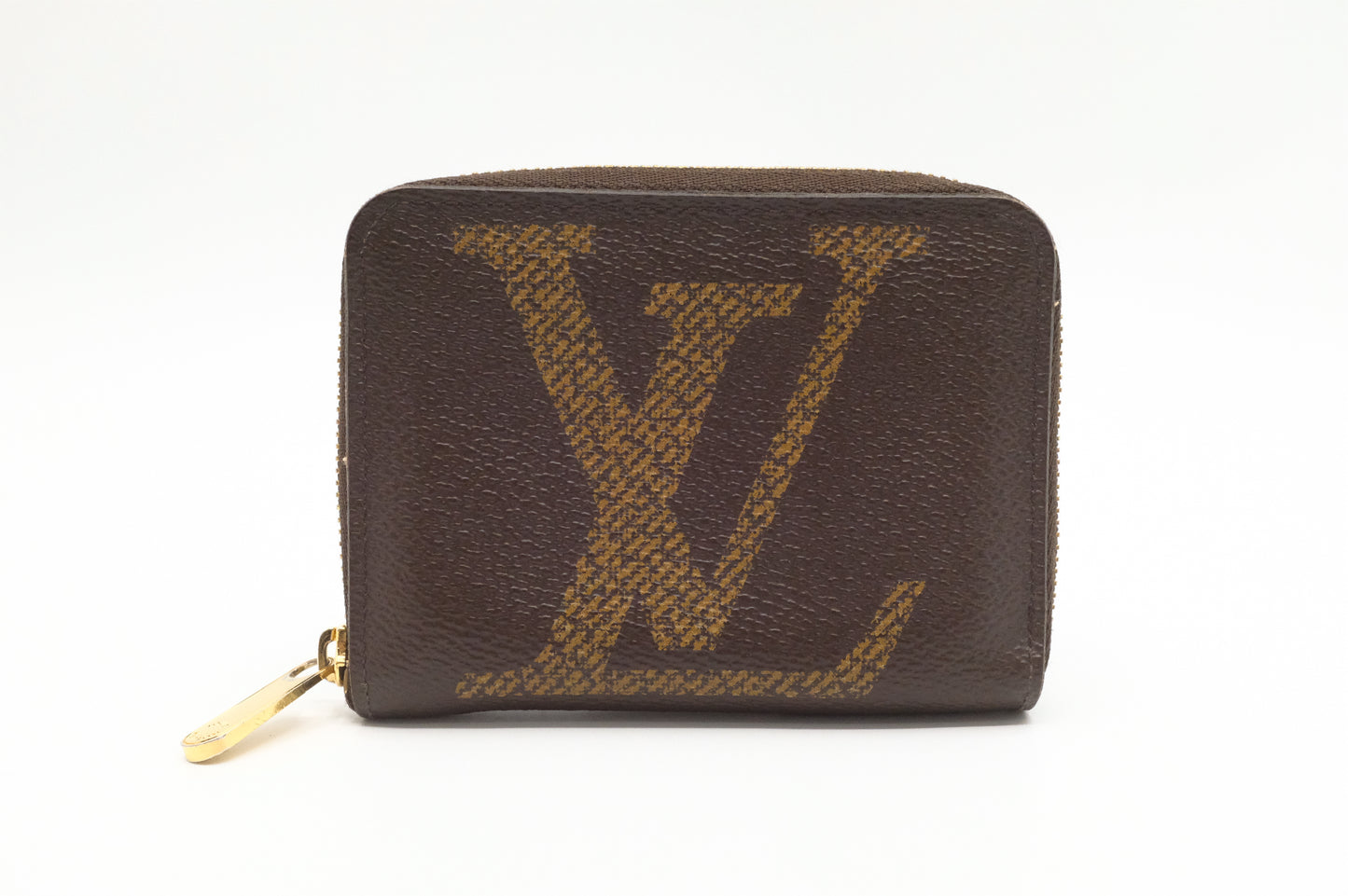 Louis Vuitton Compact Zippy in Monogram Giant Canvas