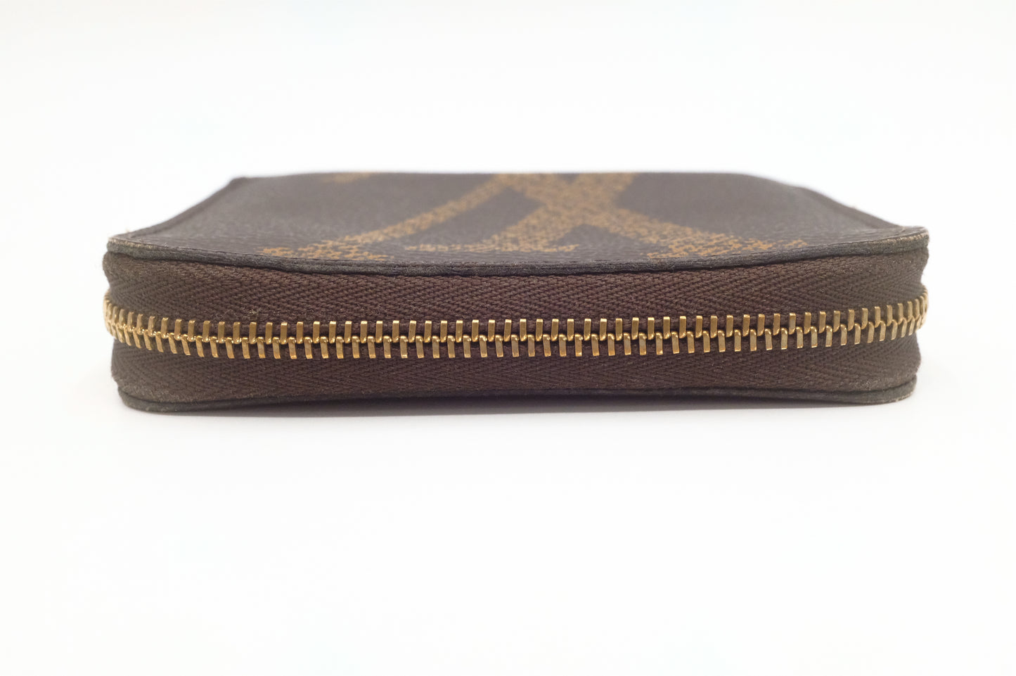 Louis Vuitton Compact Zippy in Monogram Giant Canvas