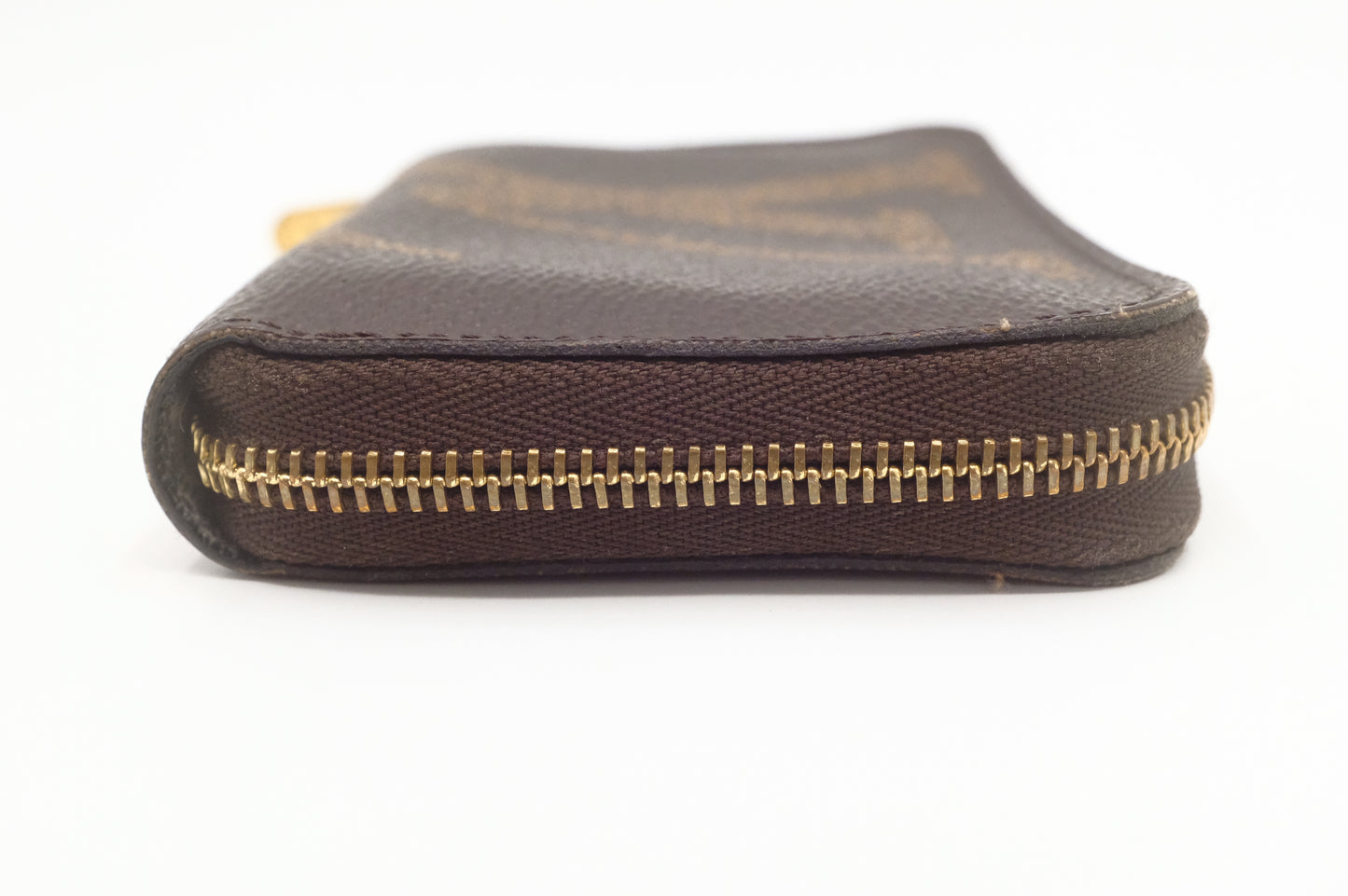 Louis Vuitton Compact Zippy in Monogram Giant Canvas