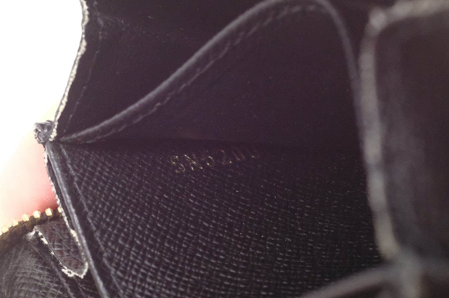 Louis Vuitton Compact Zippy in Monogram Giant Canvas