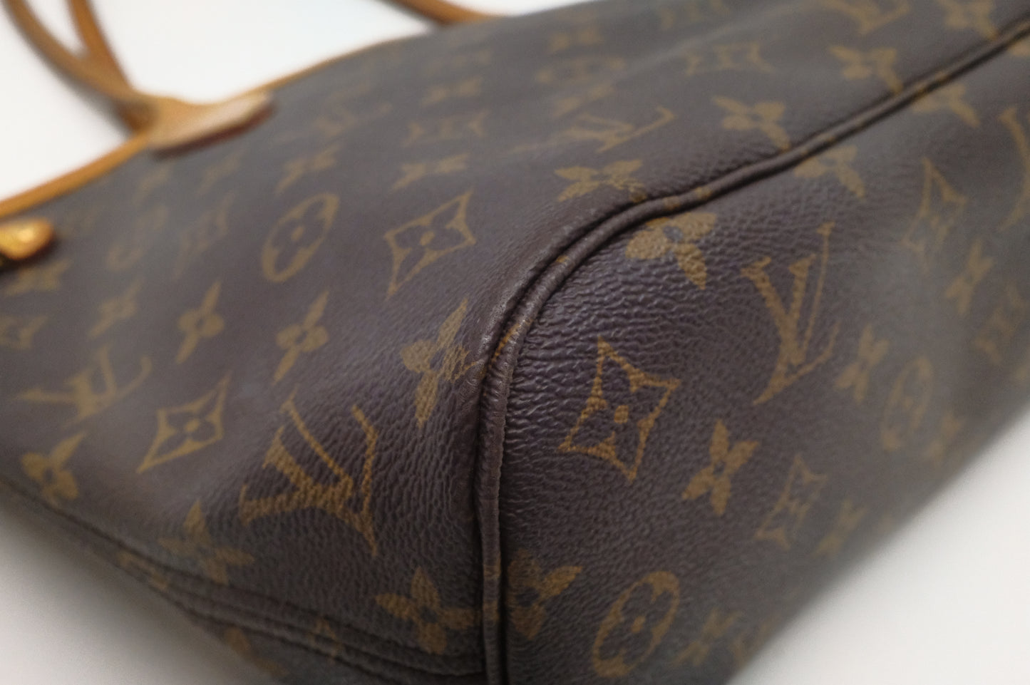 Louis Vuitton Neverfull PM in Monogram Canvas