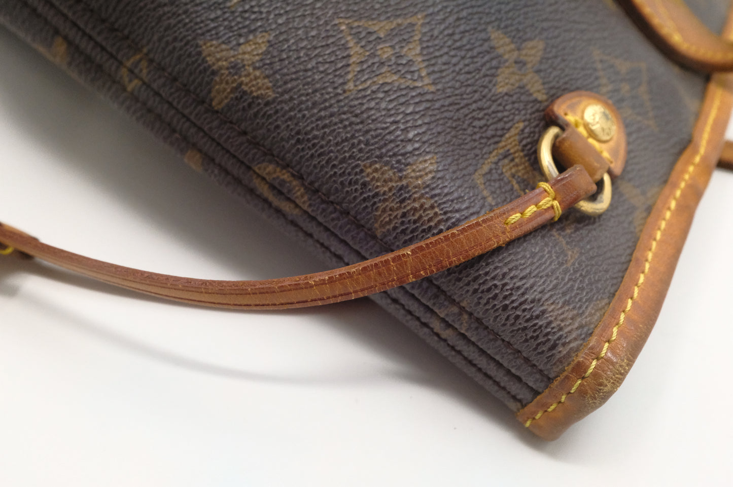 Louis Vuitton Neverfull PM in Monogram Canvas
