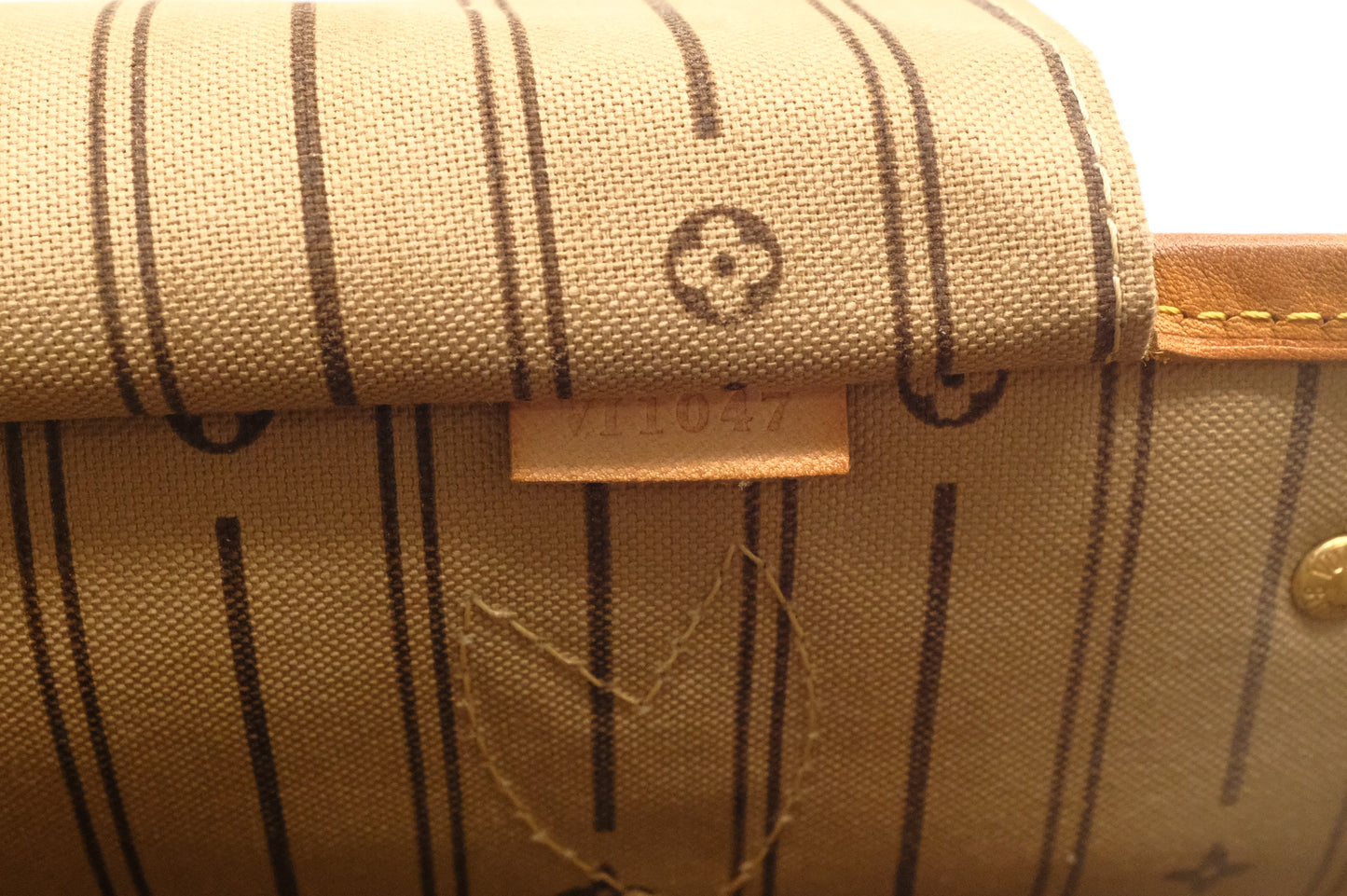 Louis Vuitton Neverfull PM in Monogram Canvas