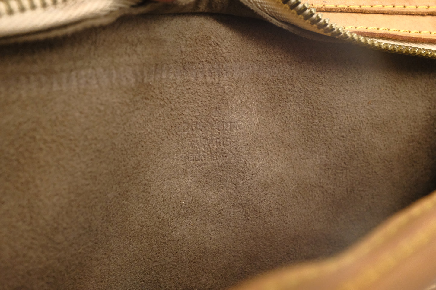 Louis Vuitton Shirley in Black Multicolor Canvas