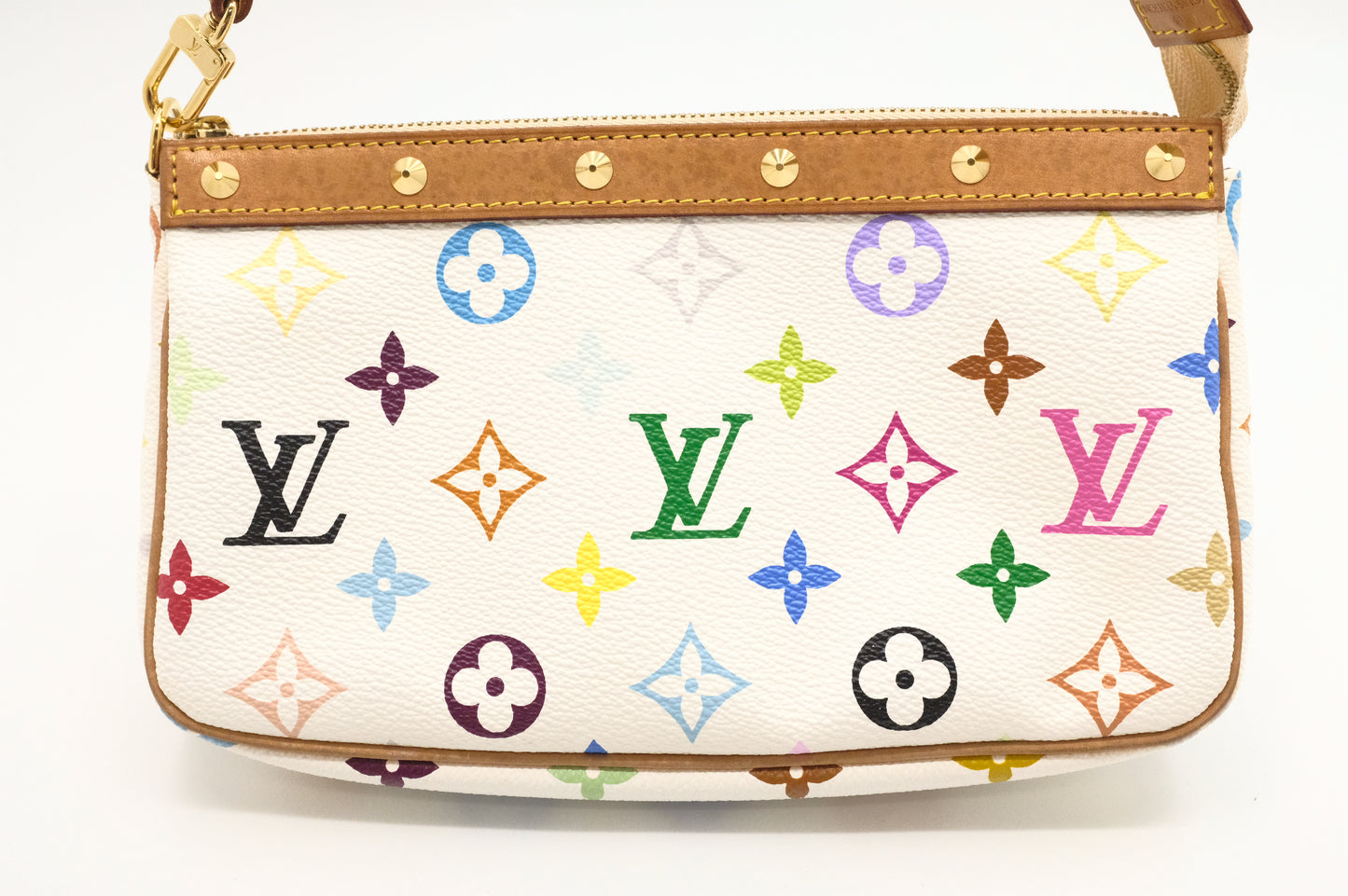 Louis Vuitton Pochette Accessoires in White Multicolor Monogram Canvas