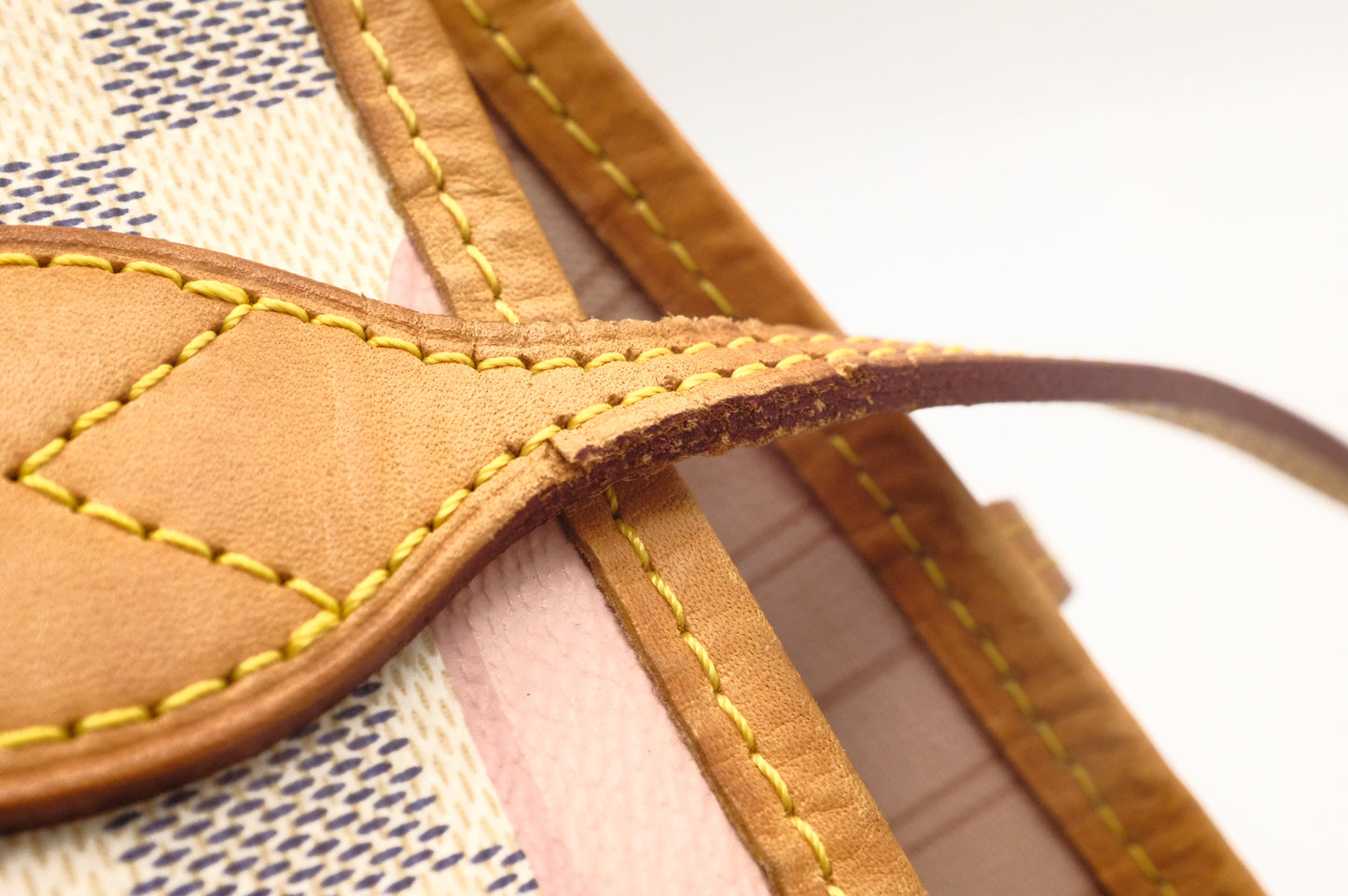 Louis Vuitton Neverfull MM in Tahitienne Damier Azur Canvas