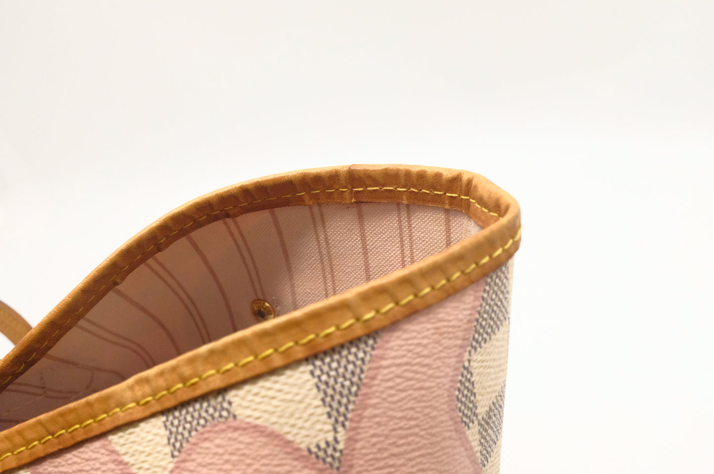Louis Vuitton Neverfull MM in Tahitienne Damier Azur Canvas