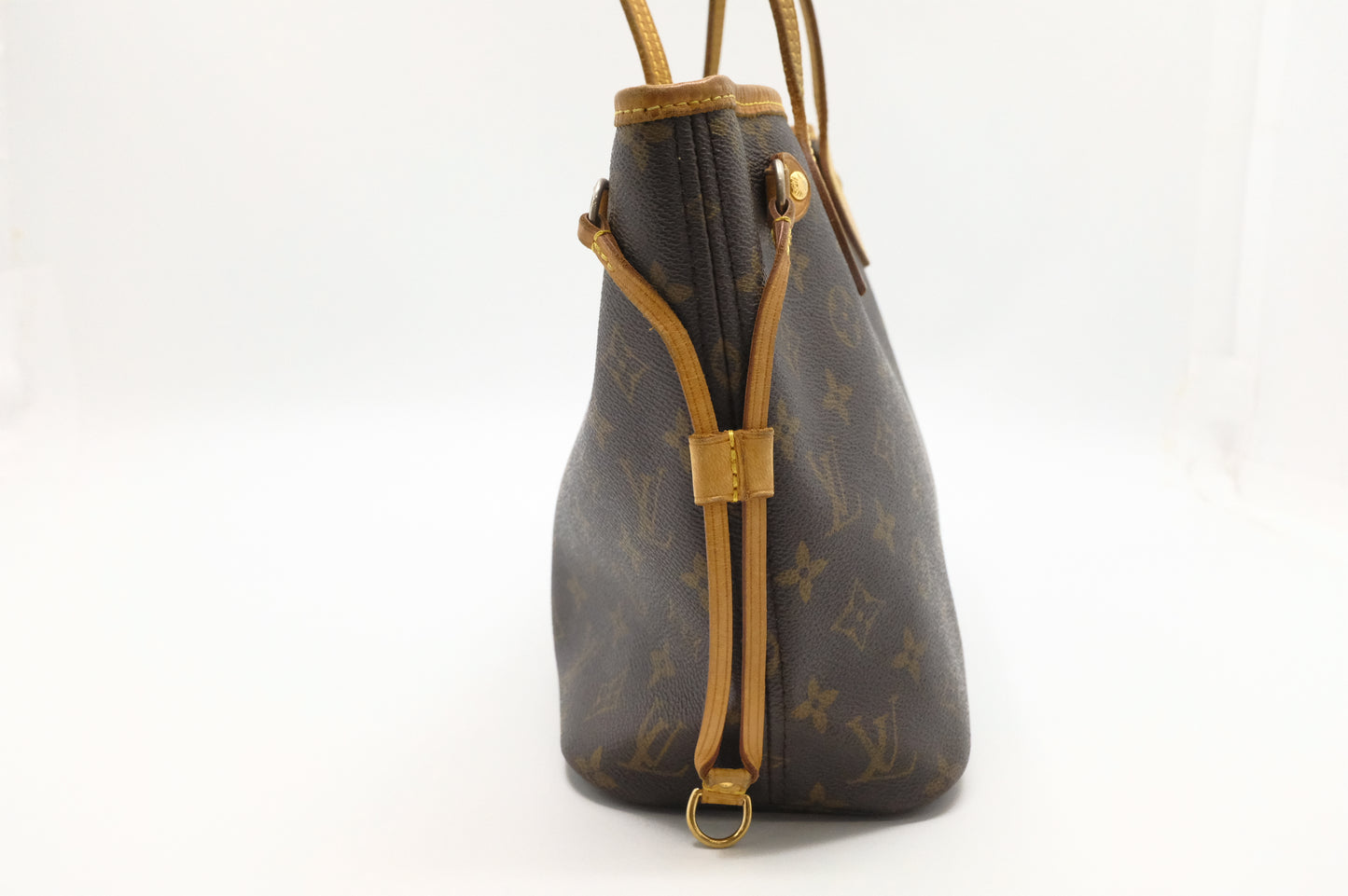 Louis Vuitton Neverfull PM in Monogram Canvas