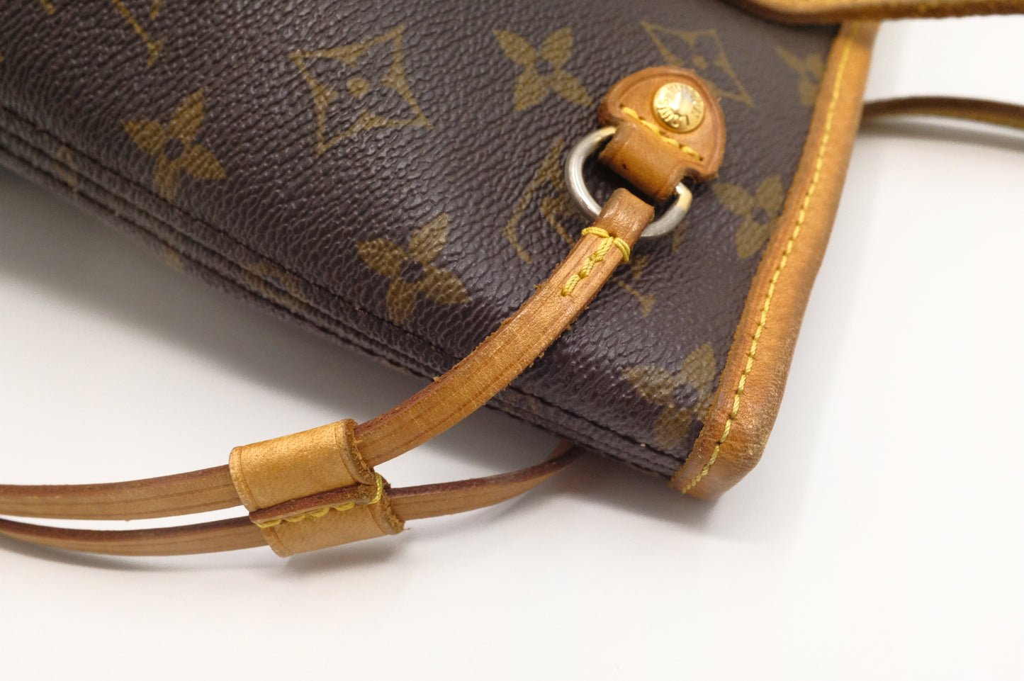 Louis Vuitton Neverfull PM in Monogram Canvas