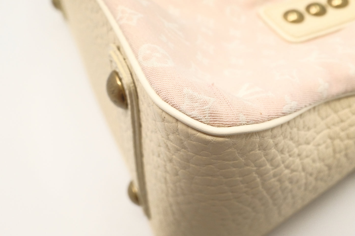Louis Vuitton Trapeze in Rose Minilin Canvas