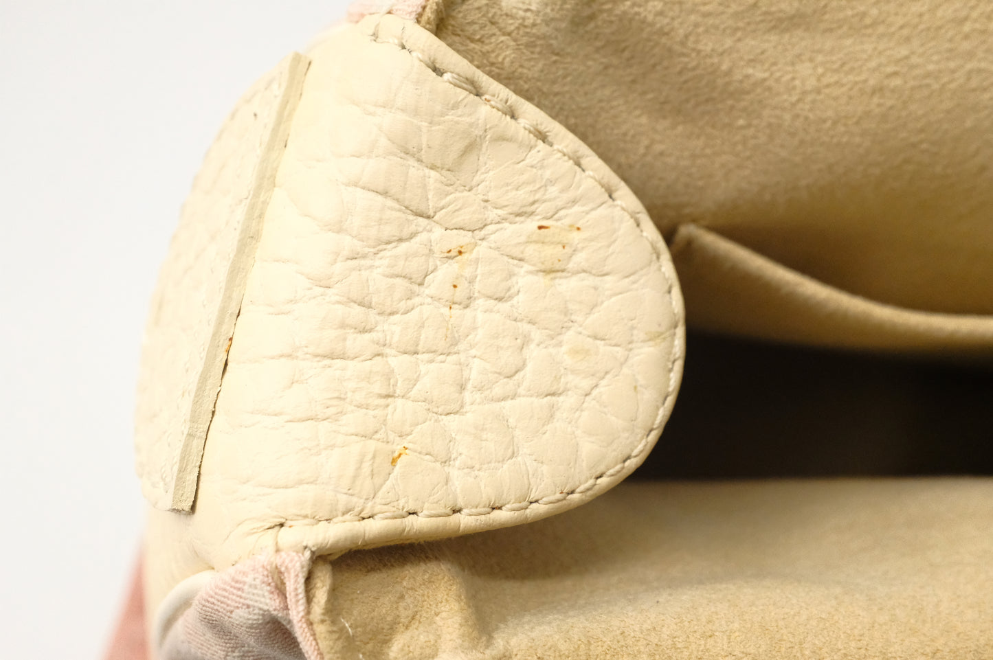 Louis Vuitton Trapeze in Rose Minilin Canvas
