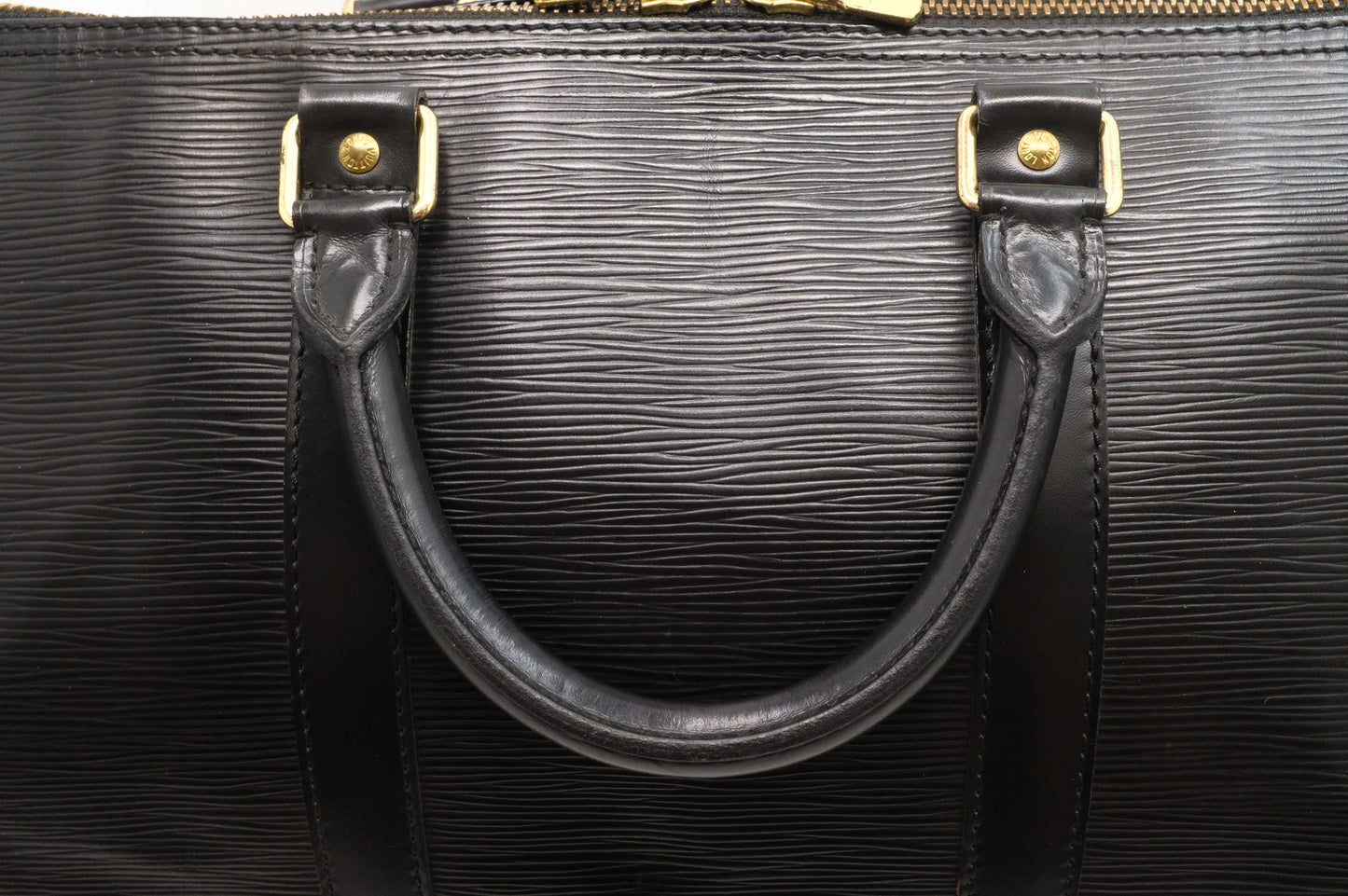 Louis Vuitton Keepall 55 in Black Epi Leather