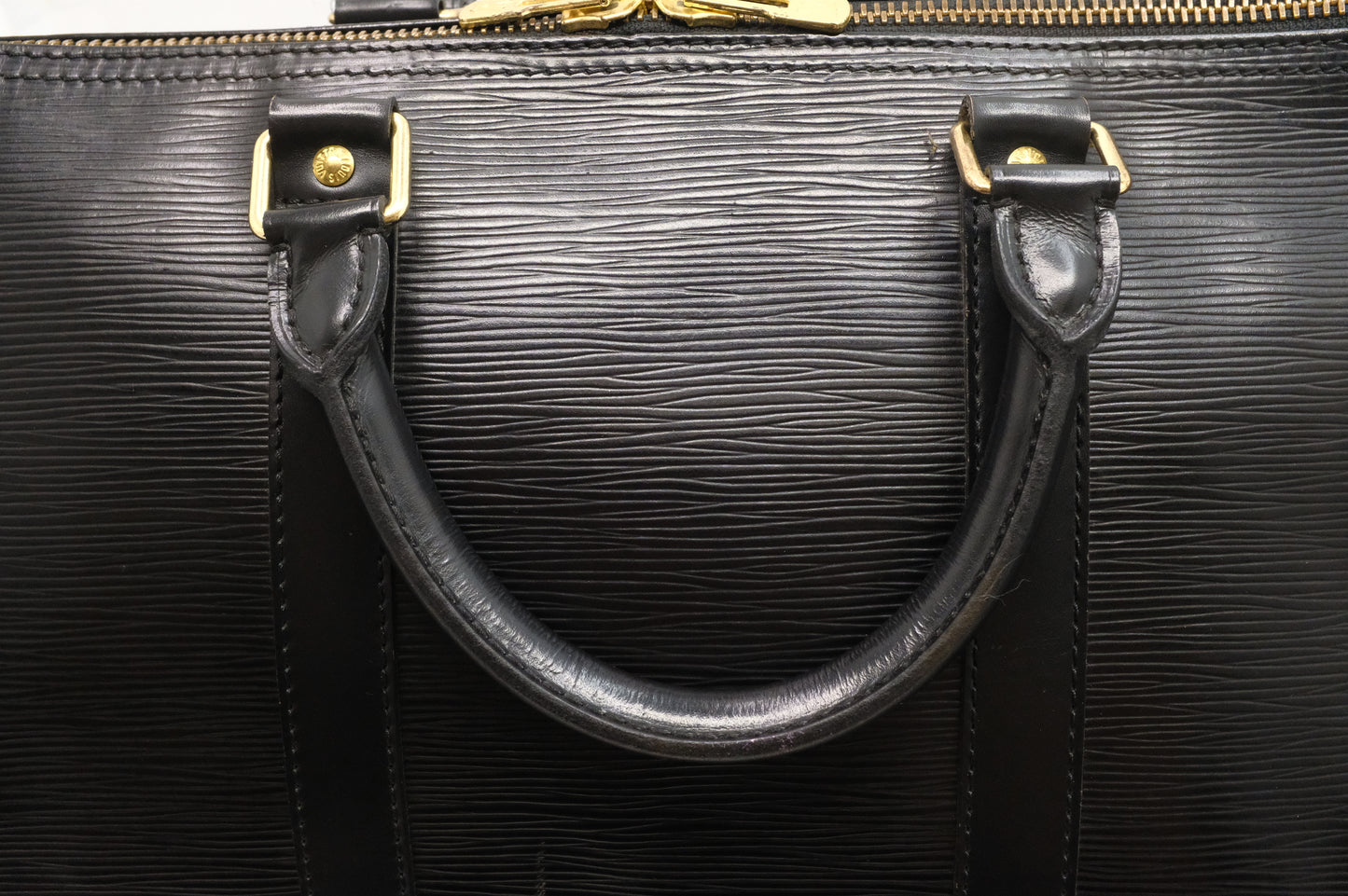Louis Vuitton Keepall 55 in Black Epi Leather