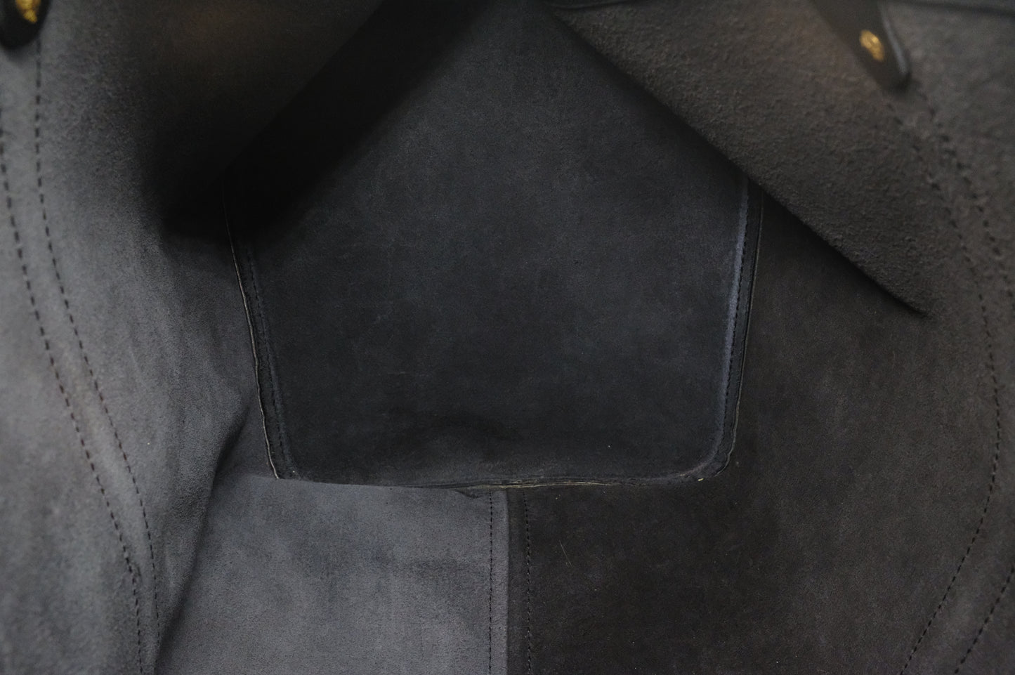 Louis Vuitton Keepall 55 in Black Epi Leather