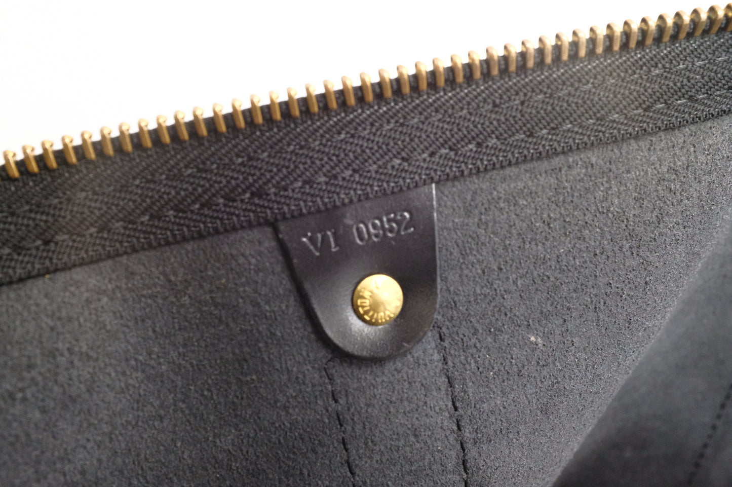 Louis Vuitton Keepall 55 in Black Epi Leather