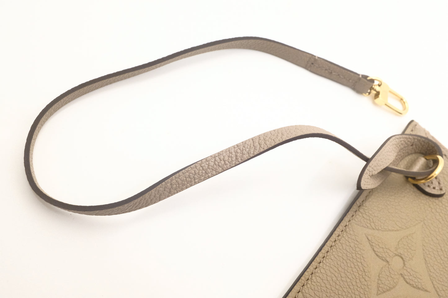 Louis Vuitton Neverfull MM in Turtledove Empreinte Leather