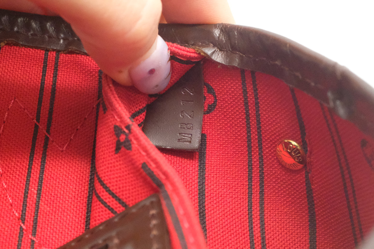 Louis Vuitton Neverfull PM in Damier Ebene Canvas