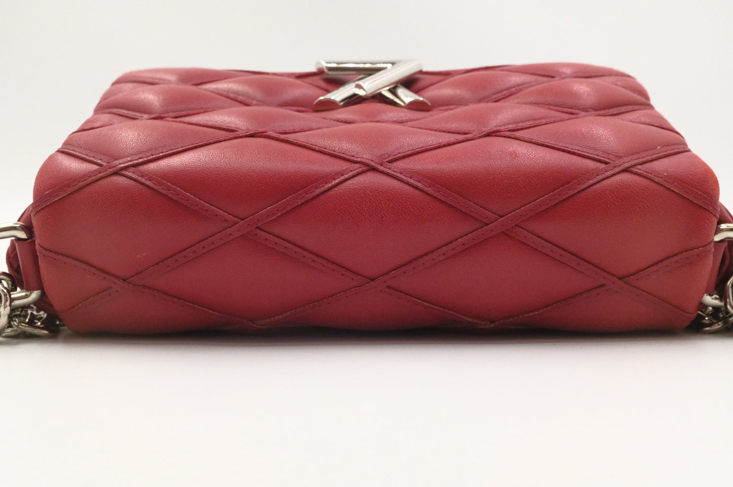 Louis Vuitton Wallet on Chain GO-14 in Red Leather