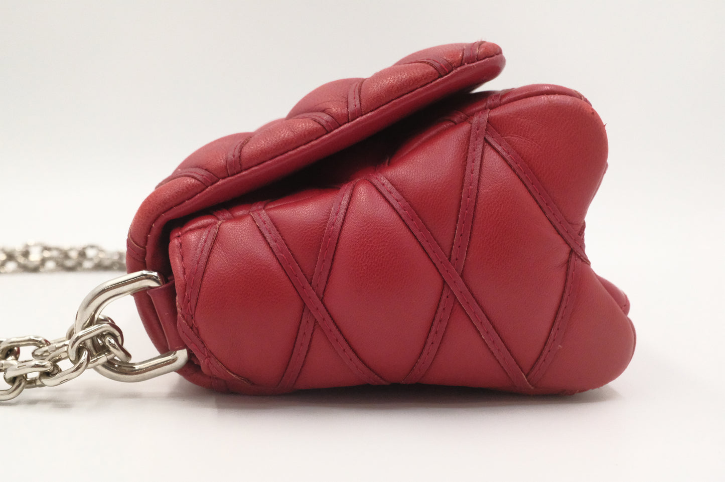 Louis Vuitton Wallet on Chain GO-14 in Red Leather