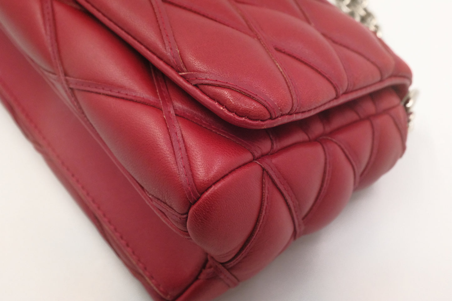 Louis Vuitton Wallet on Chain GO-14 in Red Leather
