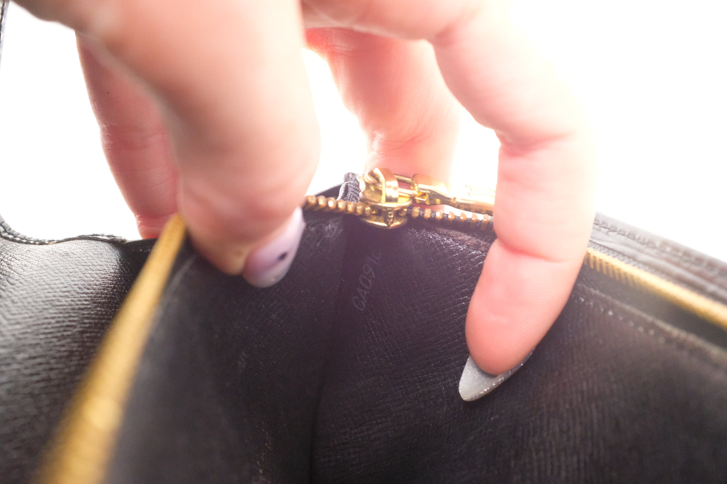 Louis Vuitton Sarah Wallet in Black Epi Leather