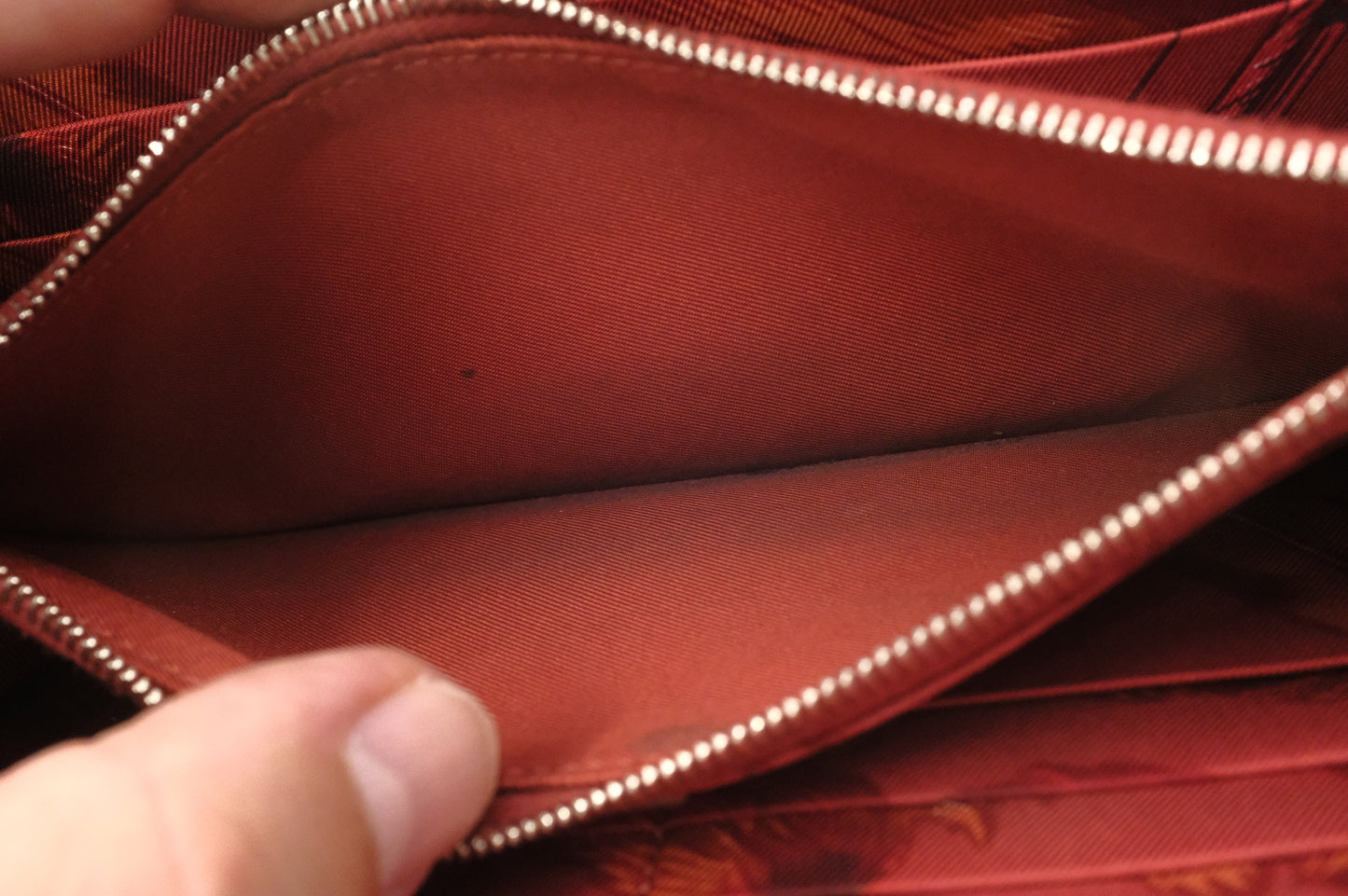 Hermes Silk'in Zippy Wallet in Rose Jaipur Epsom Leather