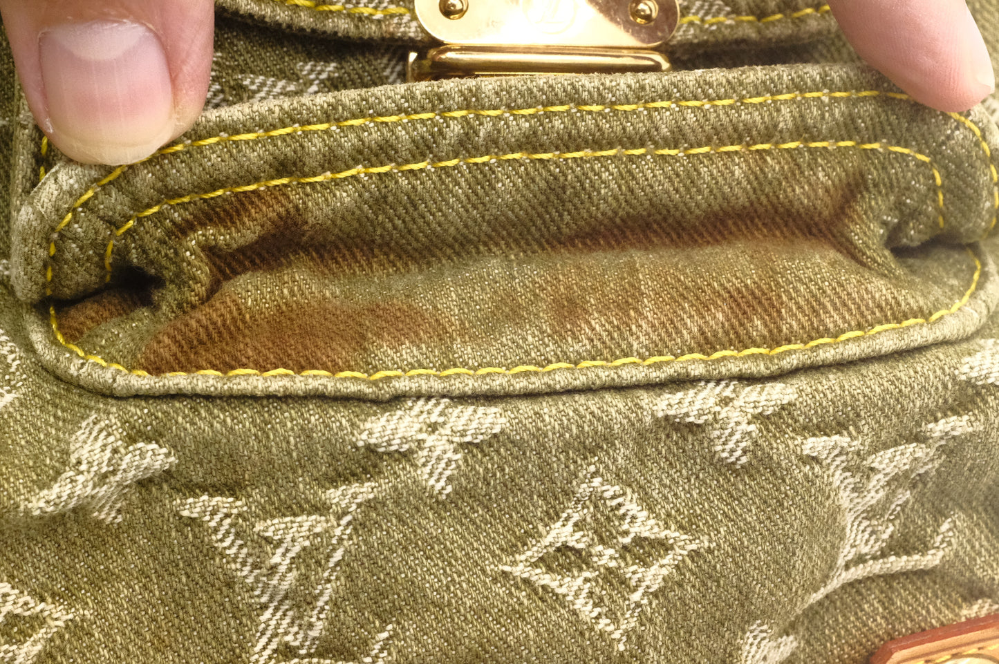 Louis Vuitton Baggy GM in Khaki Monogram Denim