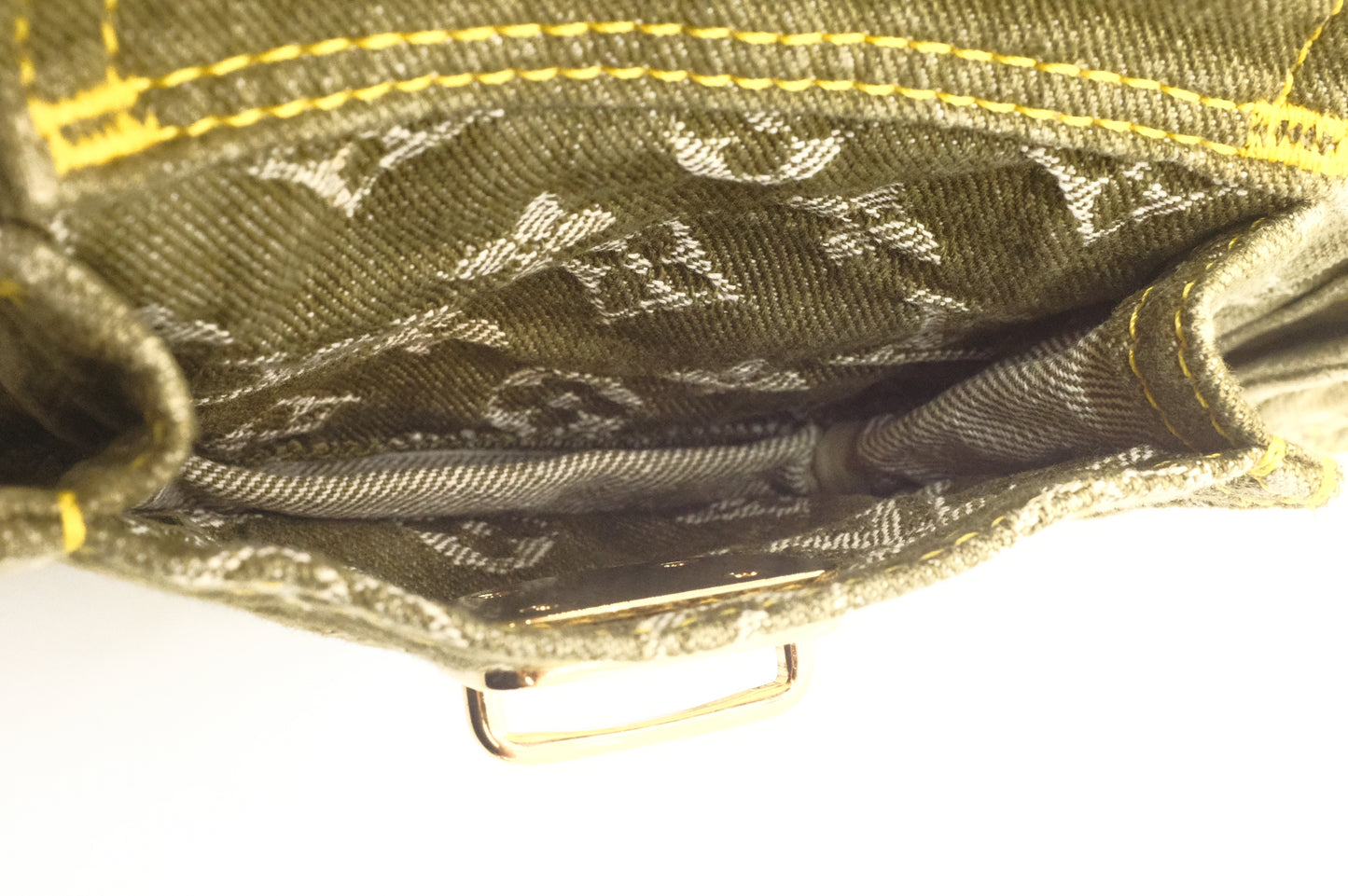 Louis Vuitton Baggy GM in Khaki Monogram Denim