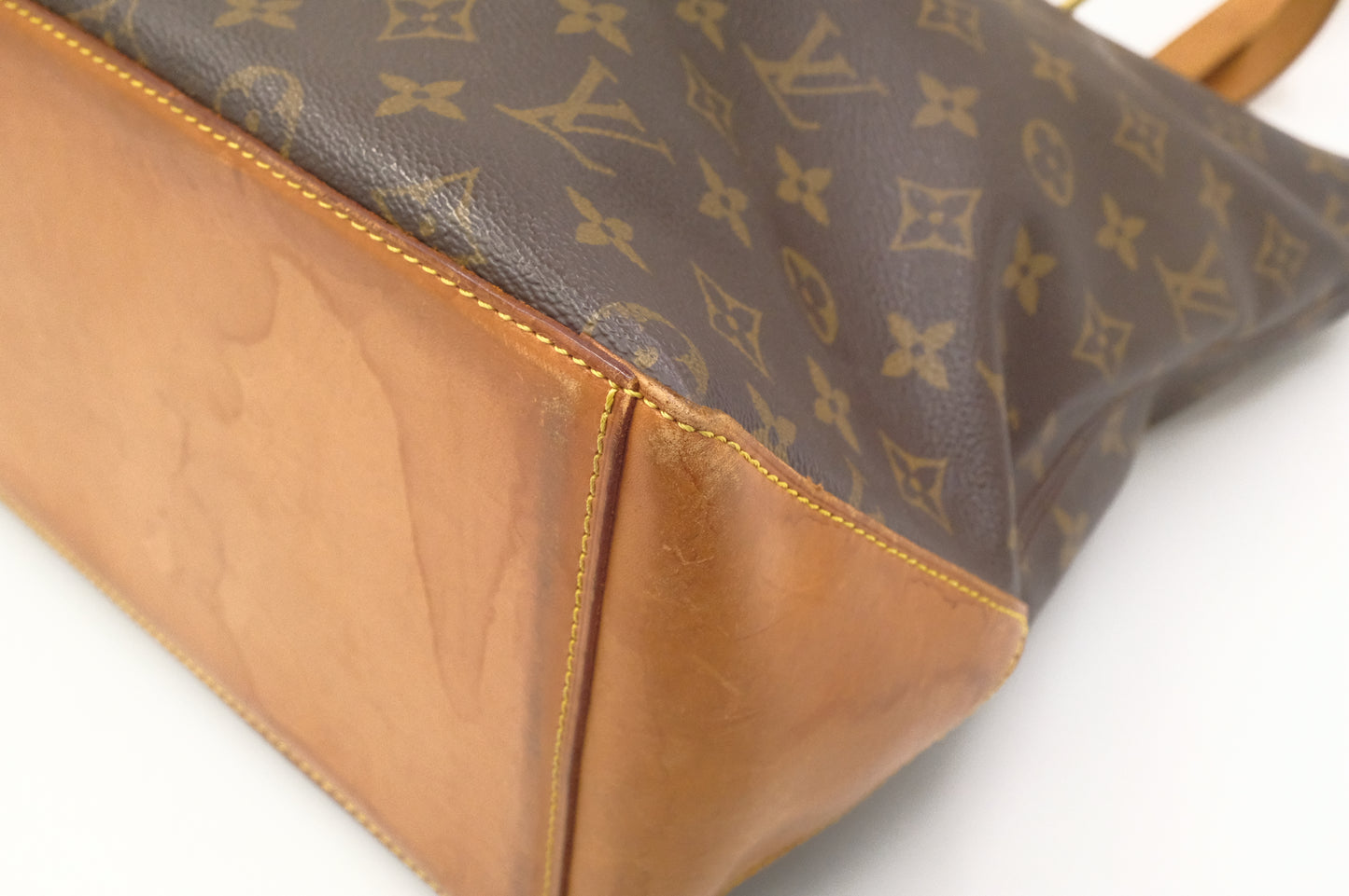 Louis Vuitton Cabas Mezzo in Monogram Canvas