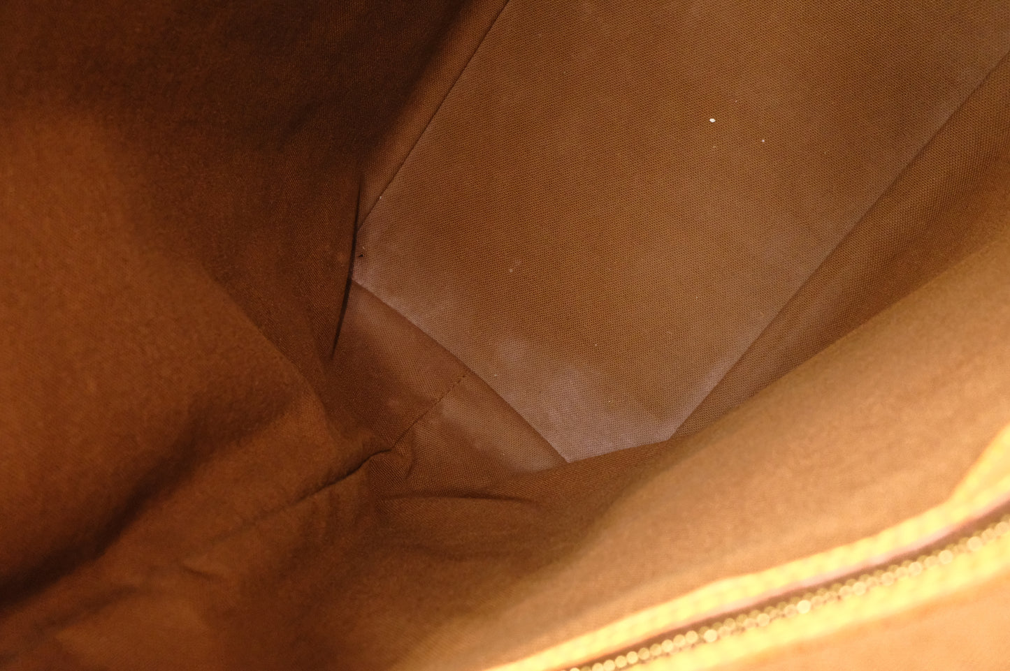 Louis Vuitton Cabas Mezzo in Monogram Canvas