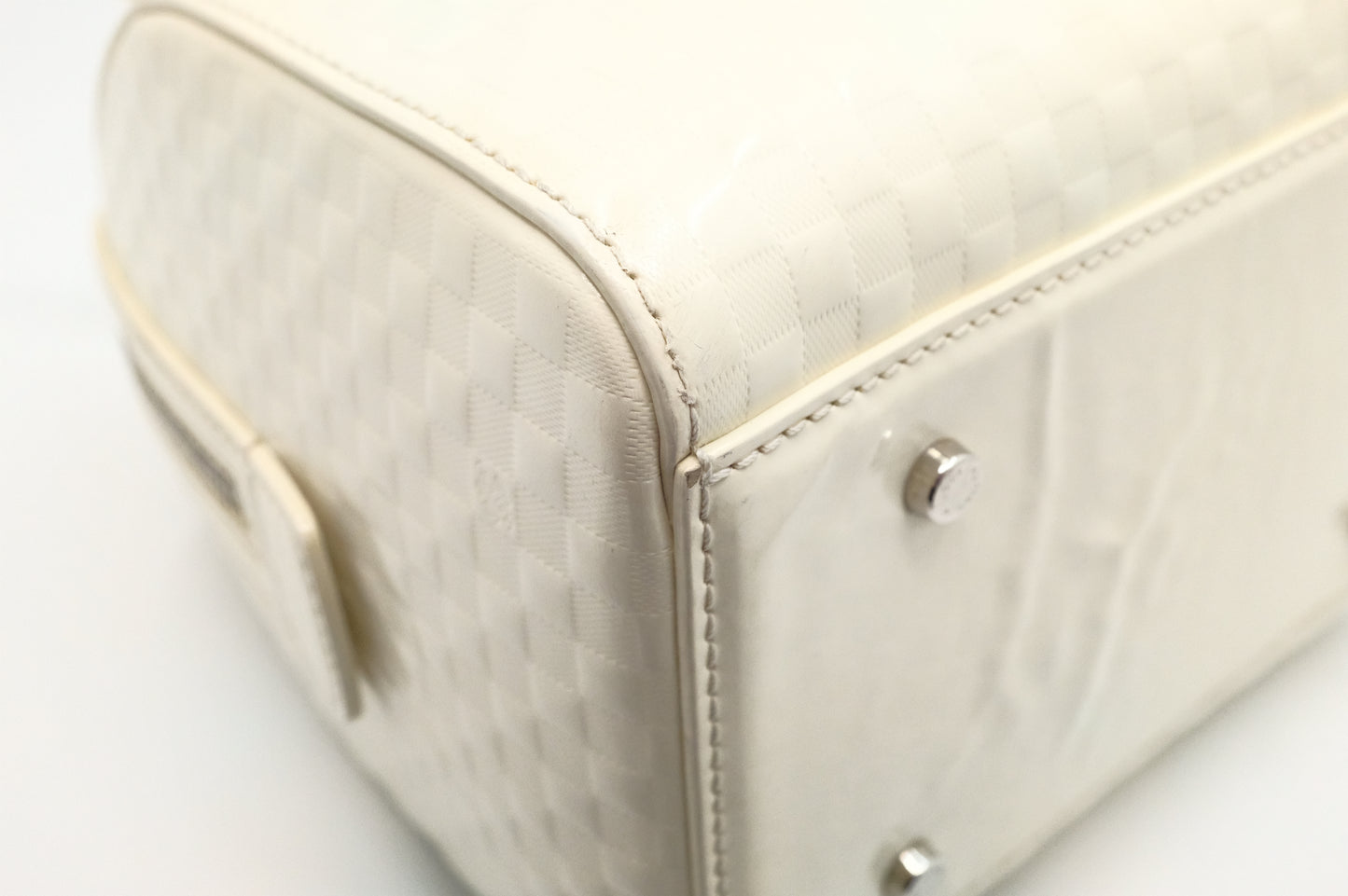 Louis Vuitton Speedy Cube in White Damier Facette Leather