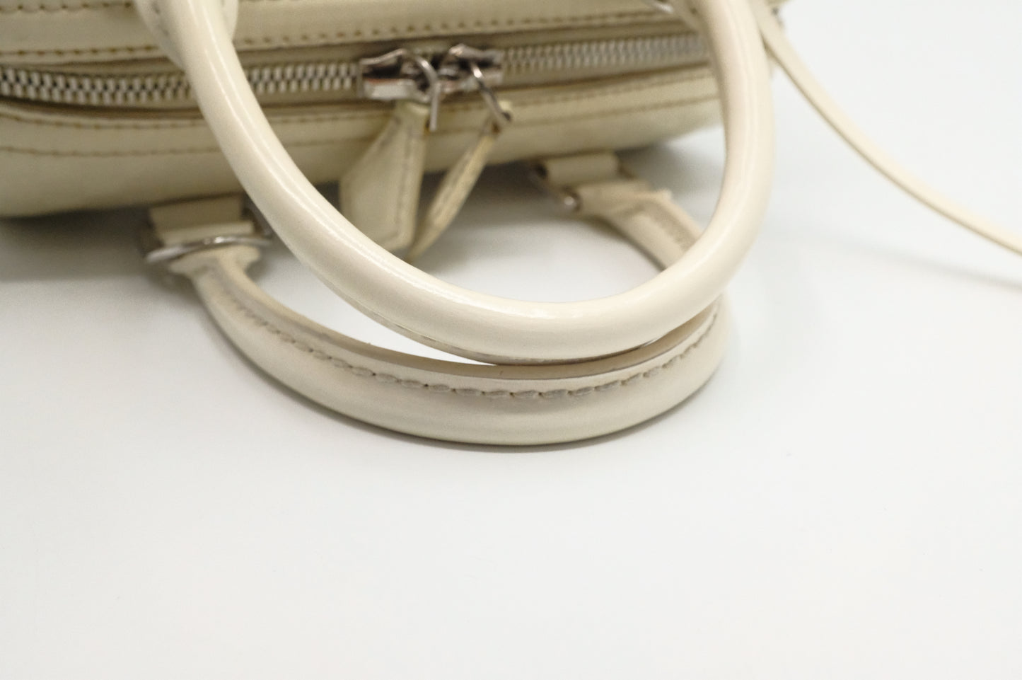 Louis Vuitton Speedy Cube in White Damier Facette Leather
