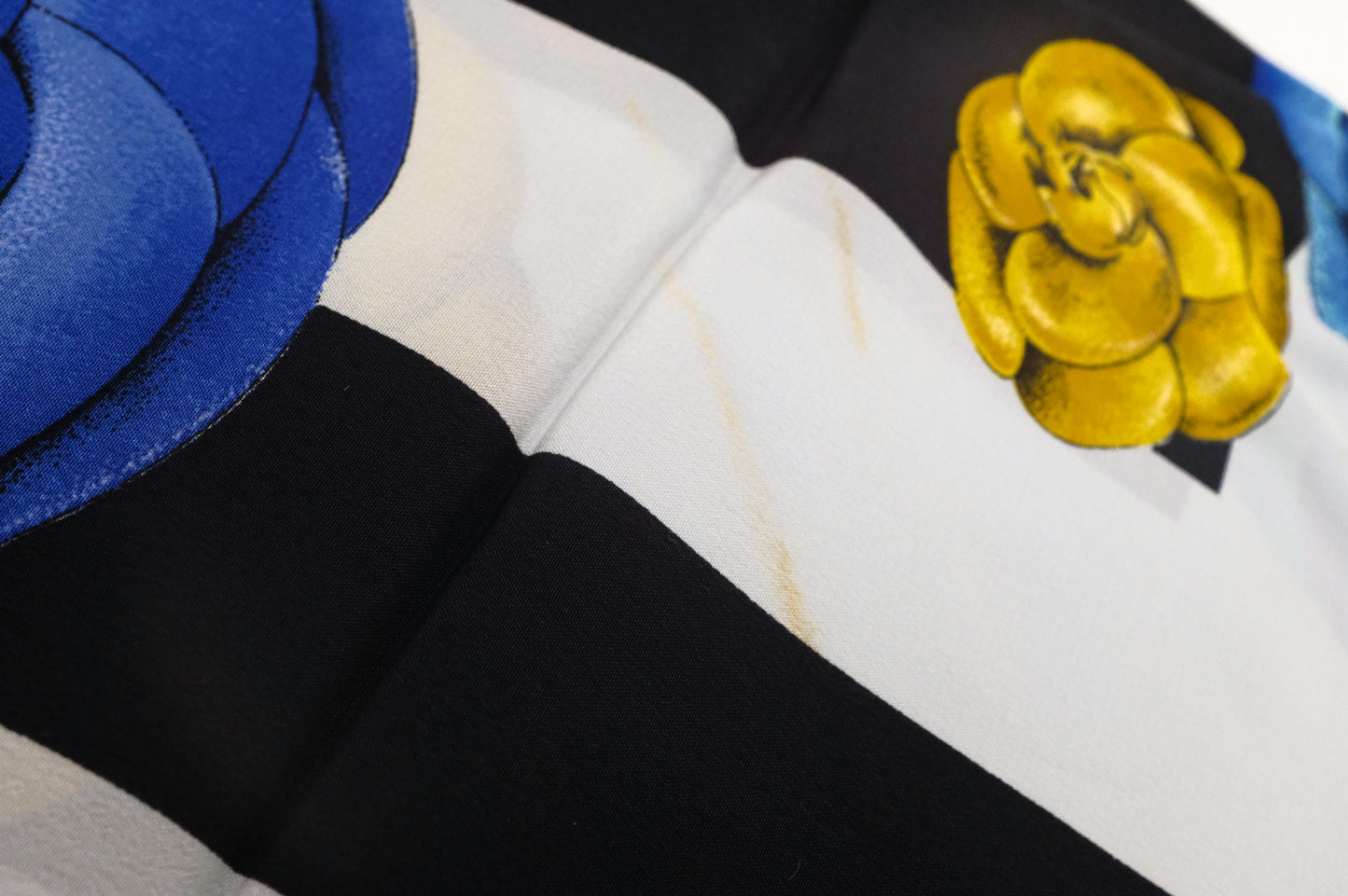 Chanel Camelia Scarf in Silk