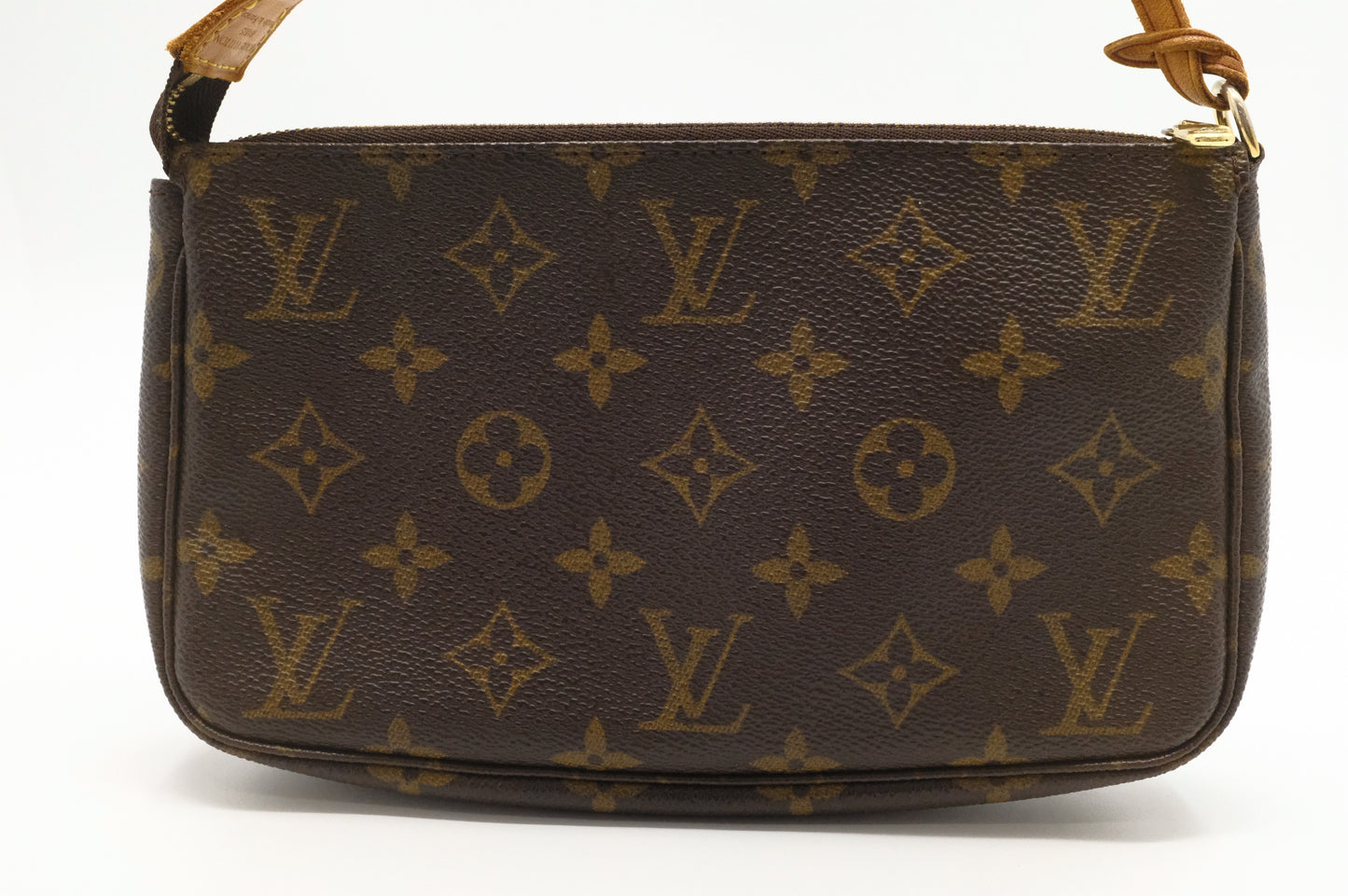 Louis Vuitton Pochette Accessoires in Monogram Canvas