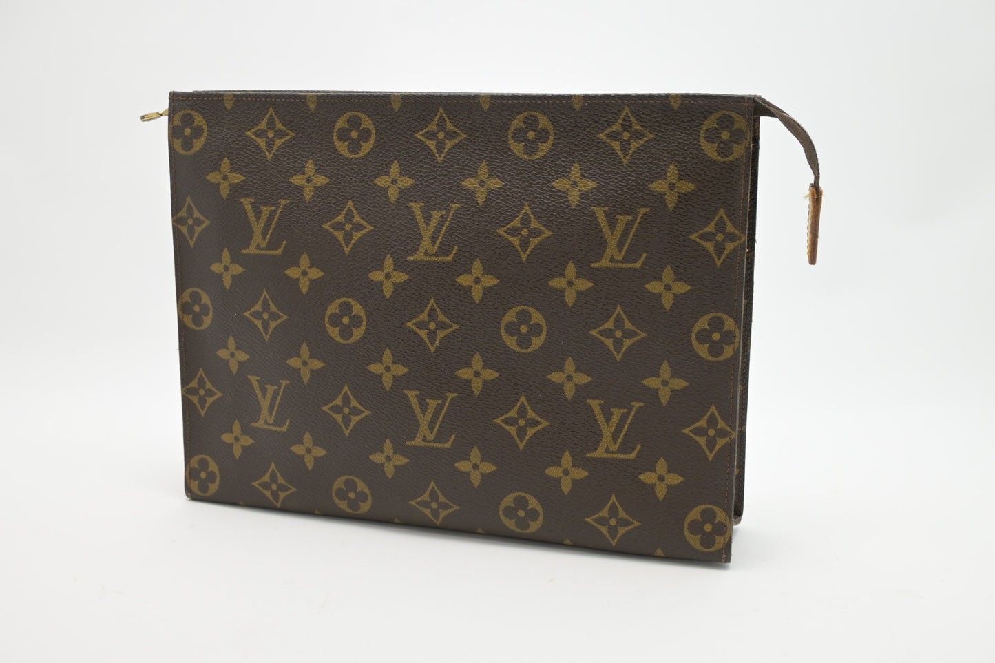 Louis Vuitton Toiletry 26 in Monogram Canvas