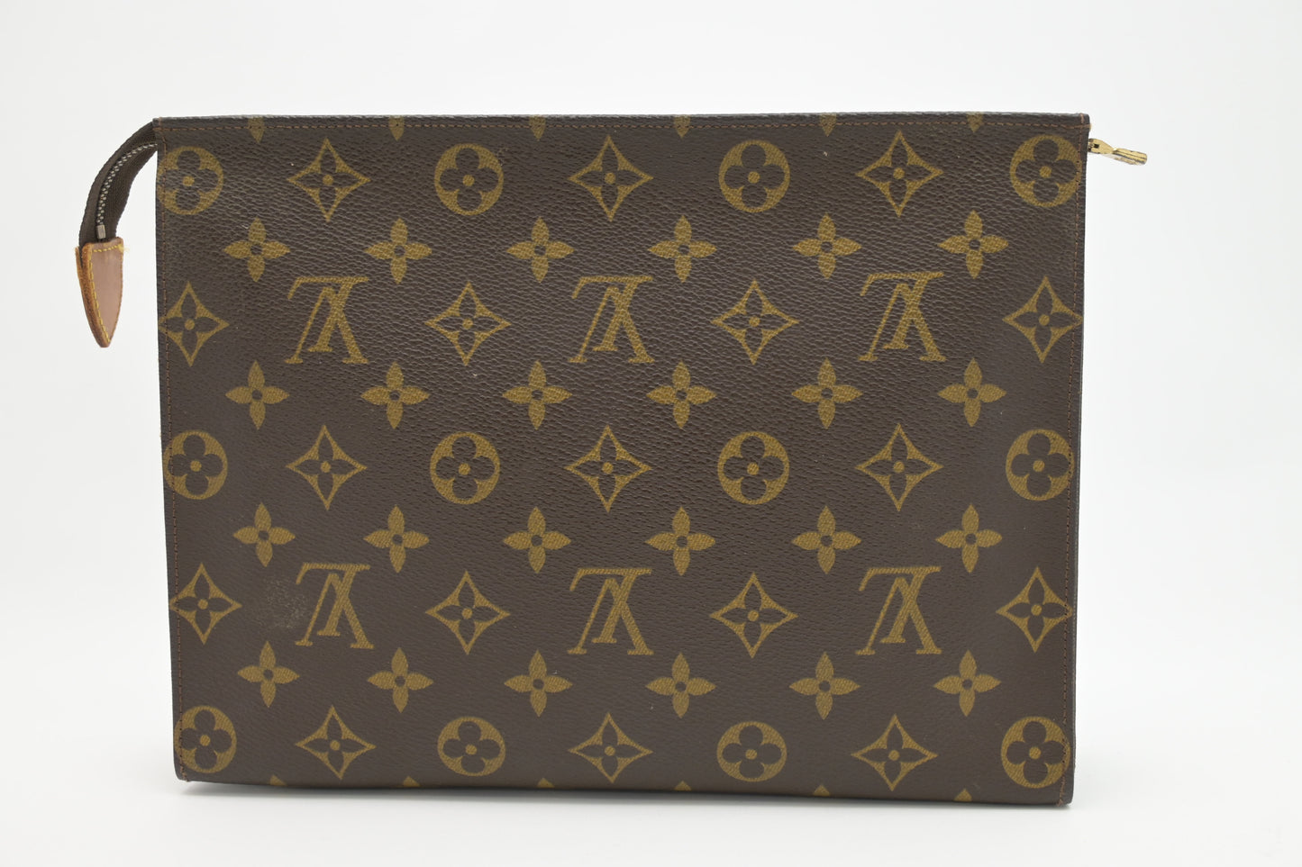 Louis Vuitton Toiletry 26 in Monogram Canvas