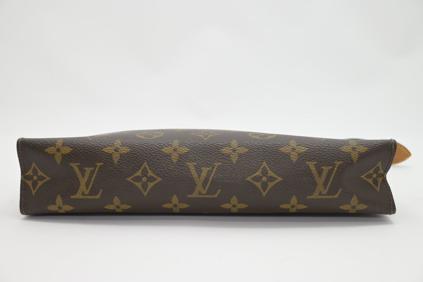 Louis Vuitton Toiletry 26 in Monogram Canvas