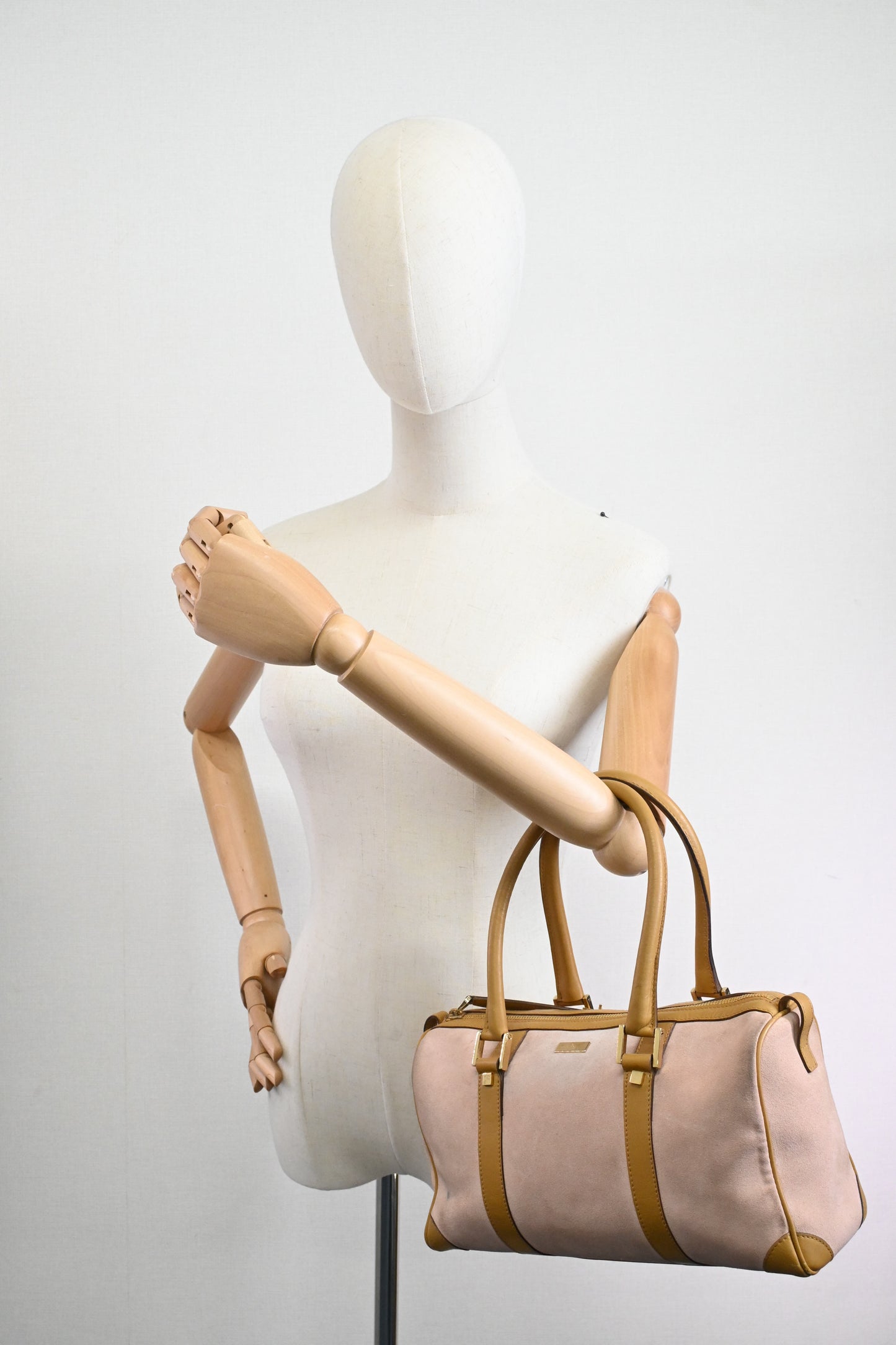Gucci Boston Bag in Pink Suede Leather