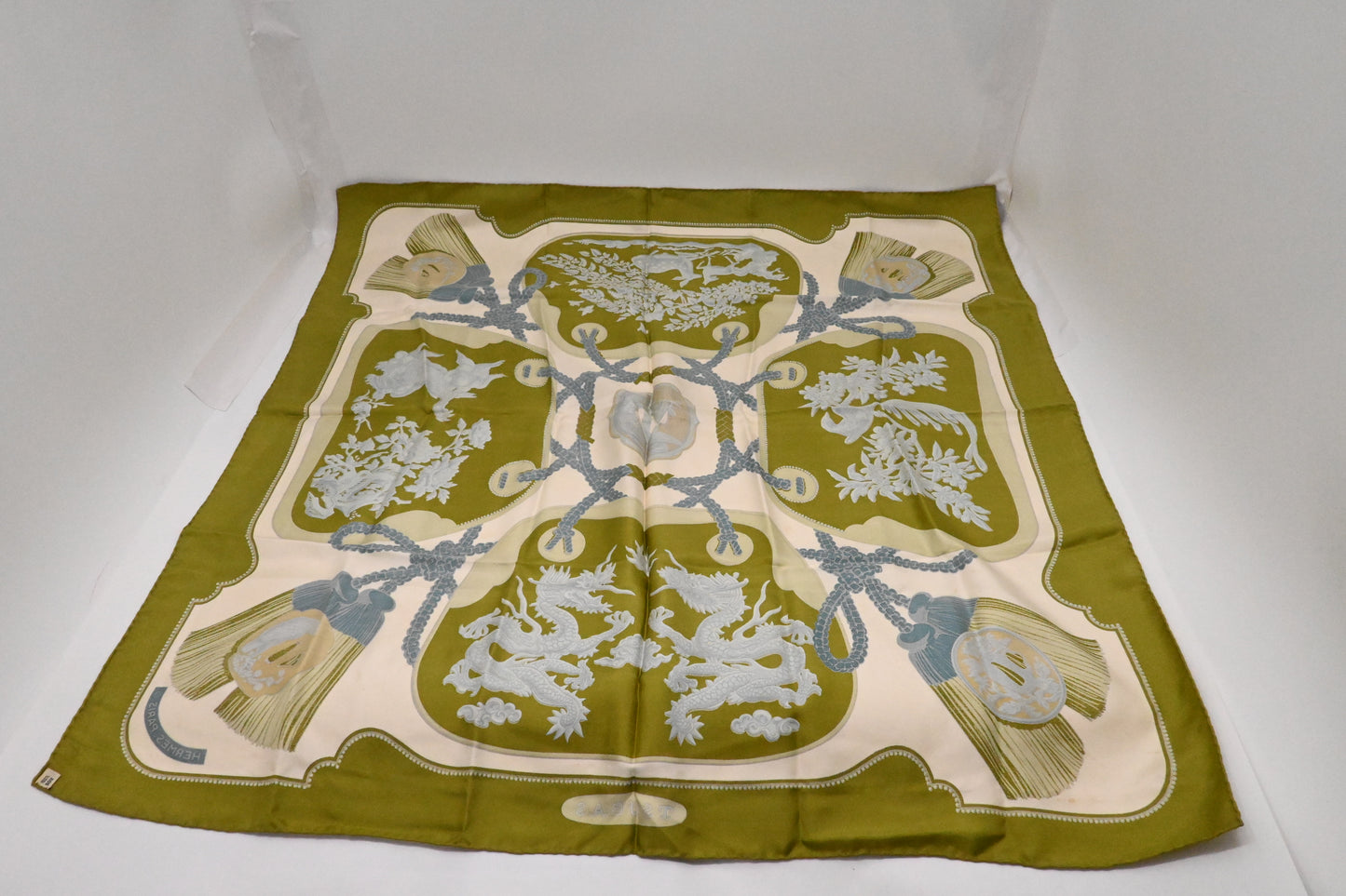 Hermes 'Tsubas' Carre 90 in Green Silk