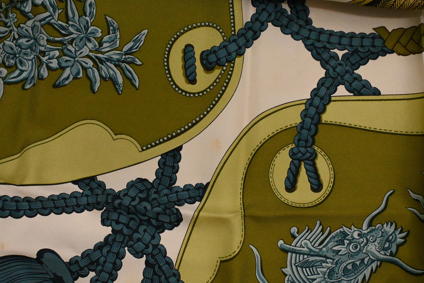 Hermes 'Tsubas' Carre 90 in Green Silk