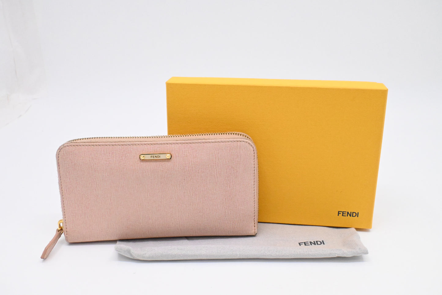 Fendi Zippy Wallet in Pink Leather